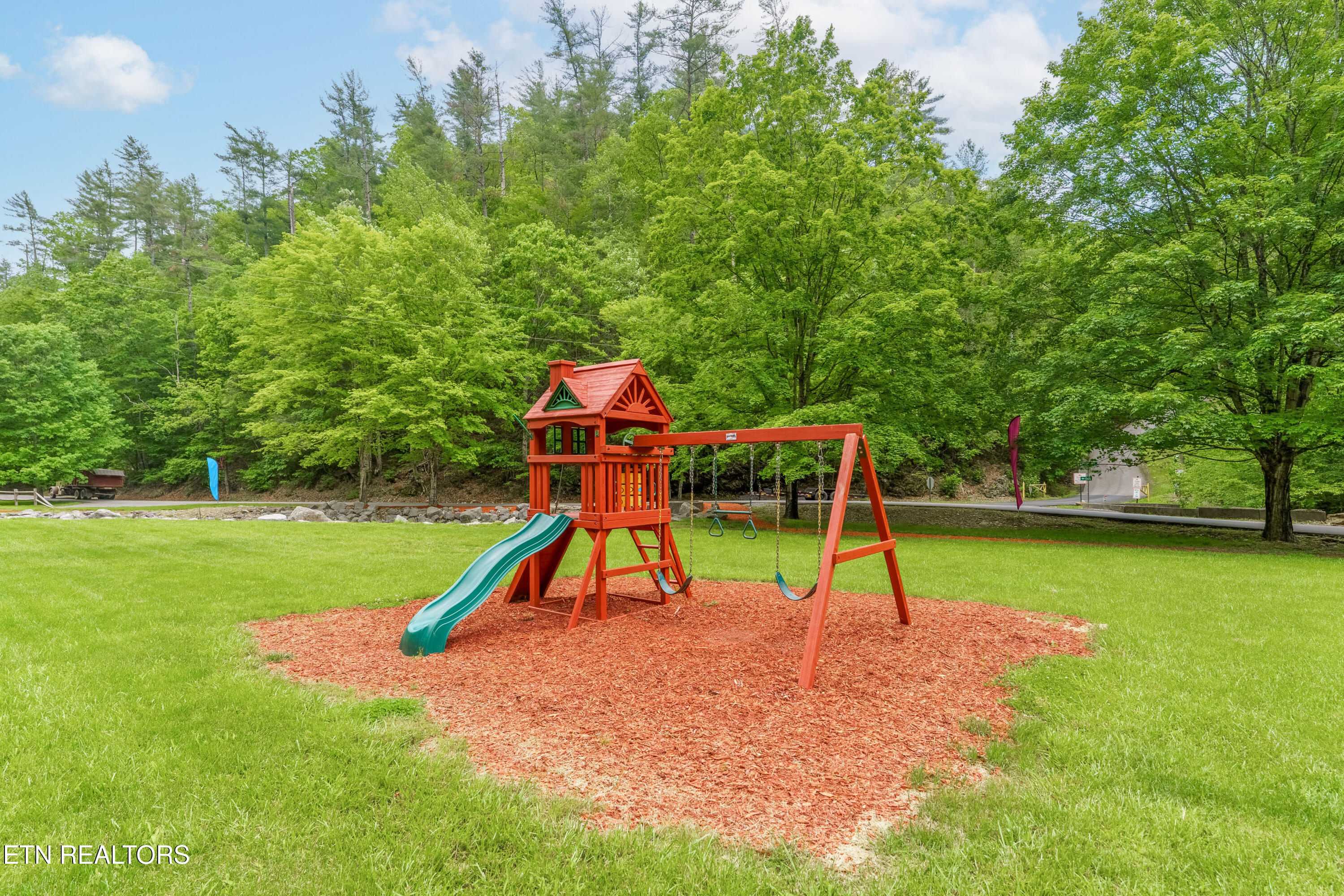 2379 Headrick Lead Sevierville TN 37862