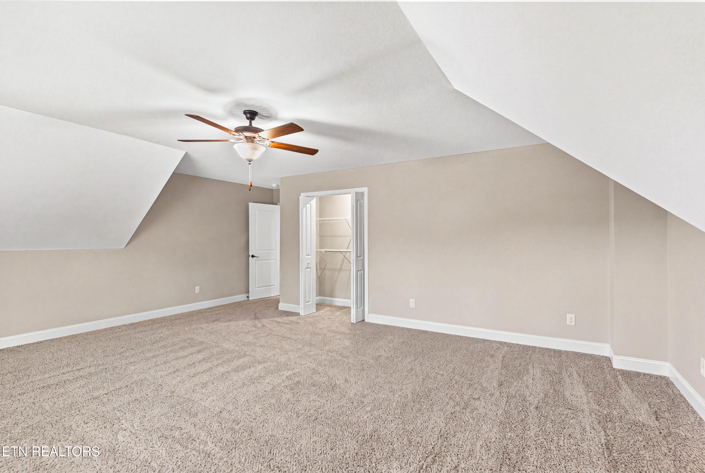 2834 Surfside Shores Lane Knoxville TN 37938
