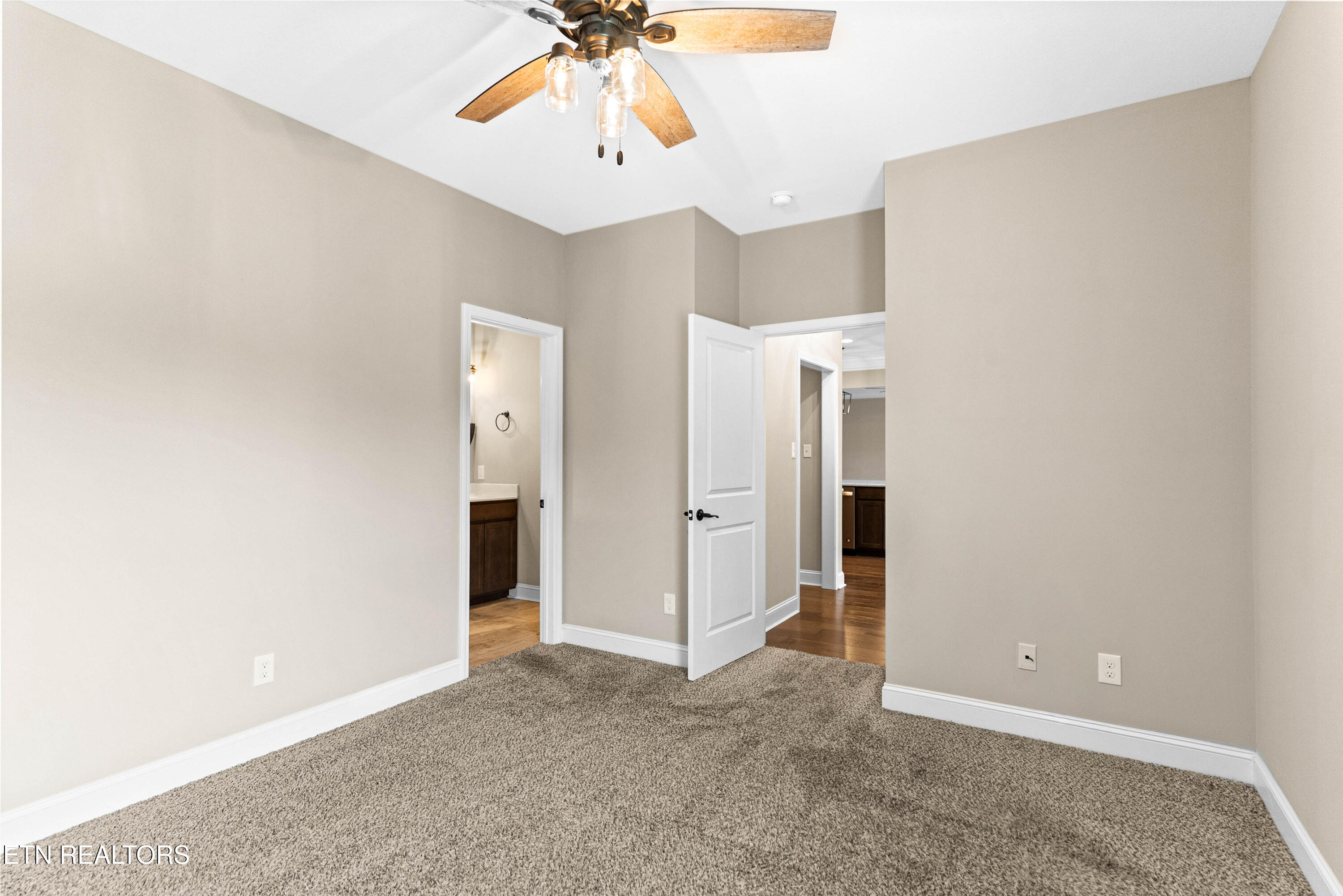 2834 Surfside Shores Lane Knoxville TN 37938