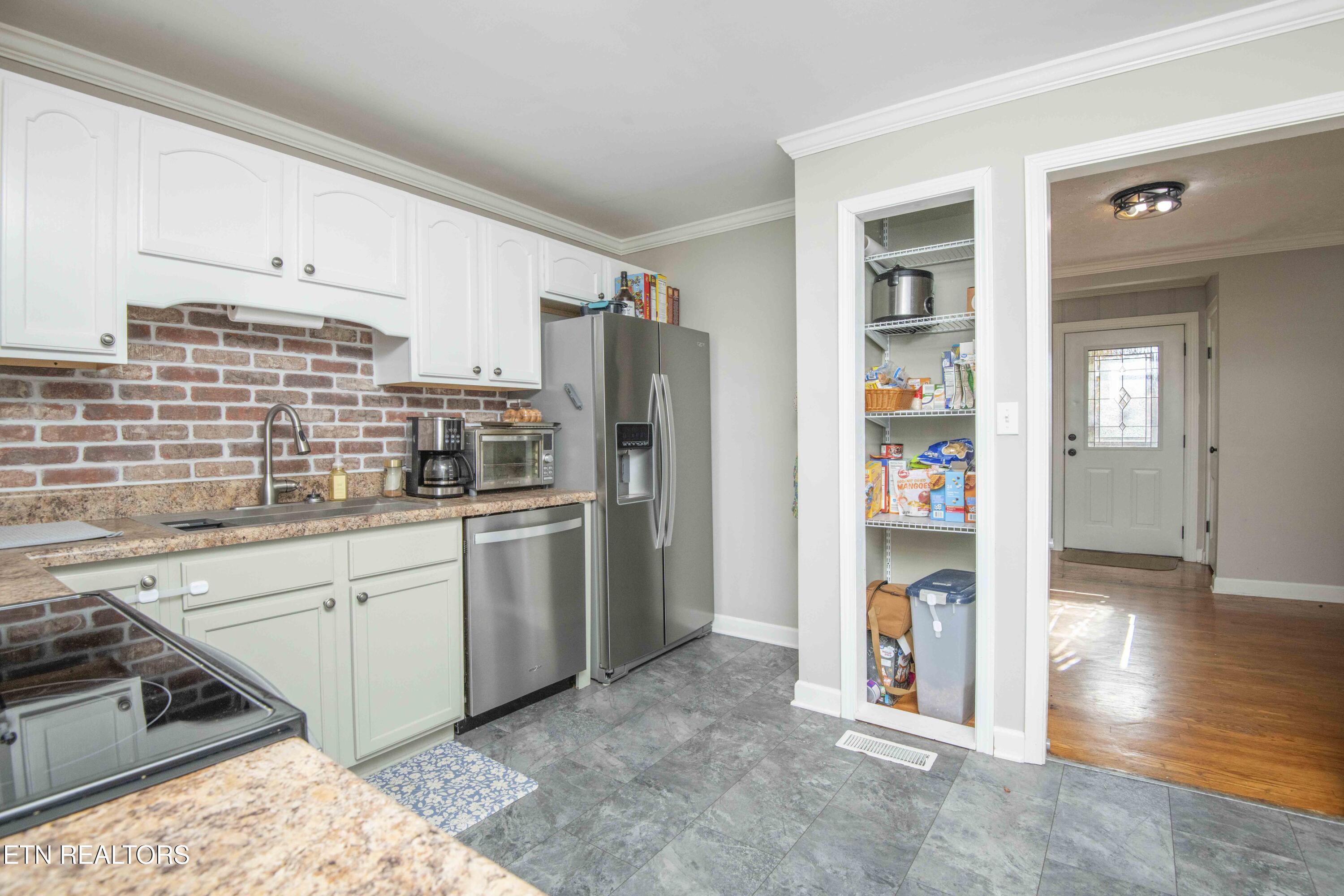 607 Victor Drive Knoxville TN 37912