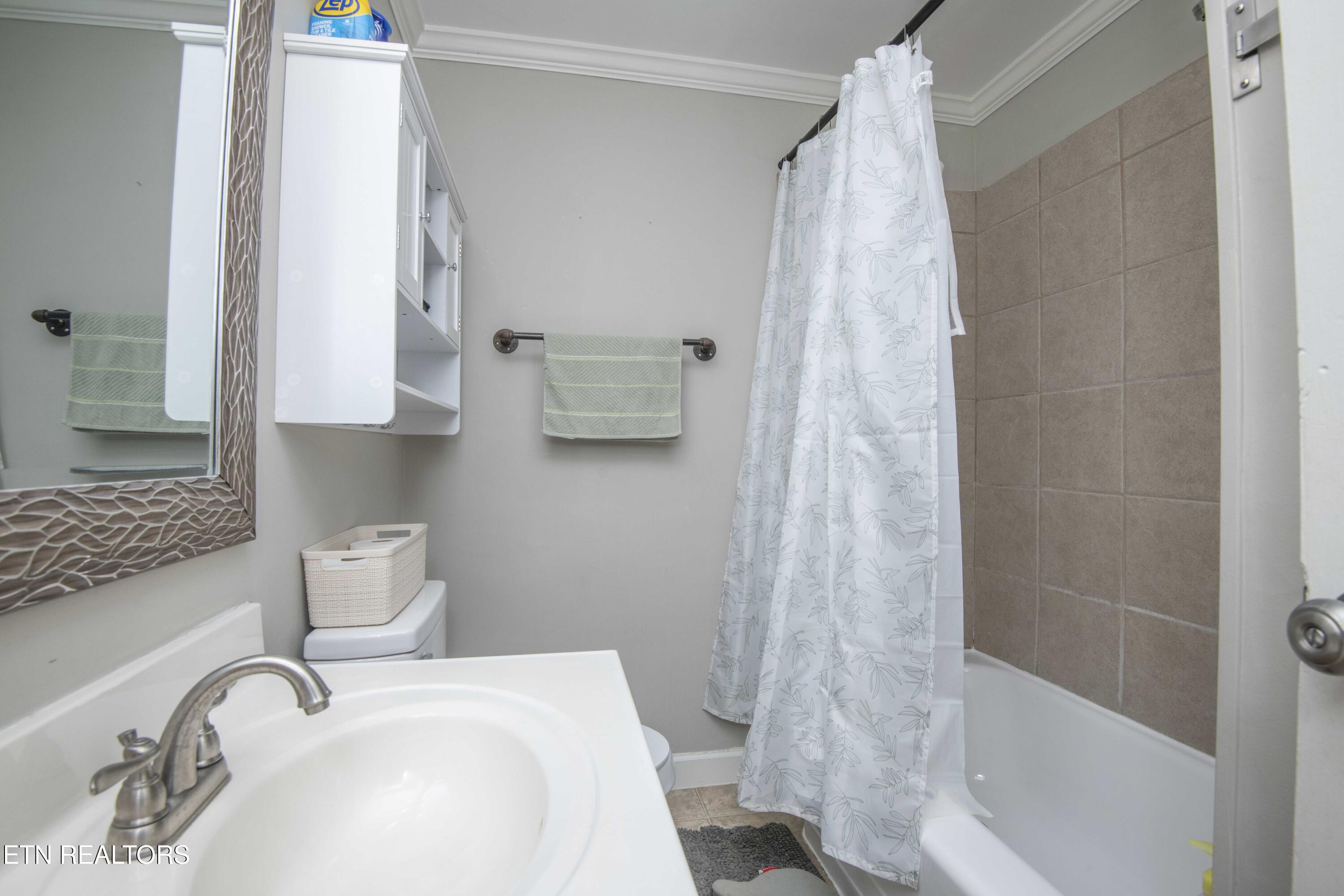 607 Victor Drive Knoxville TN 37912