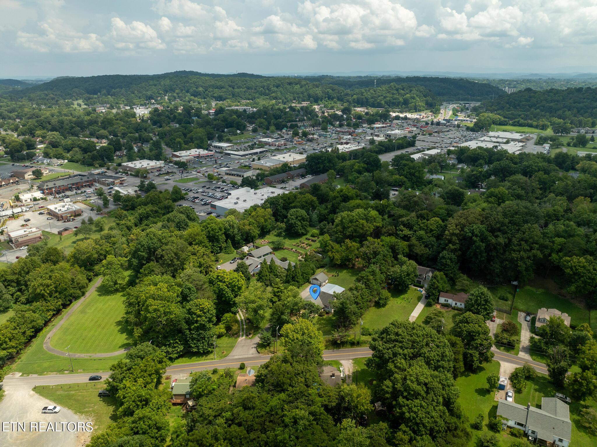 2516 Maple Drive Knoxville TN 37918