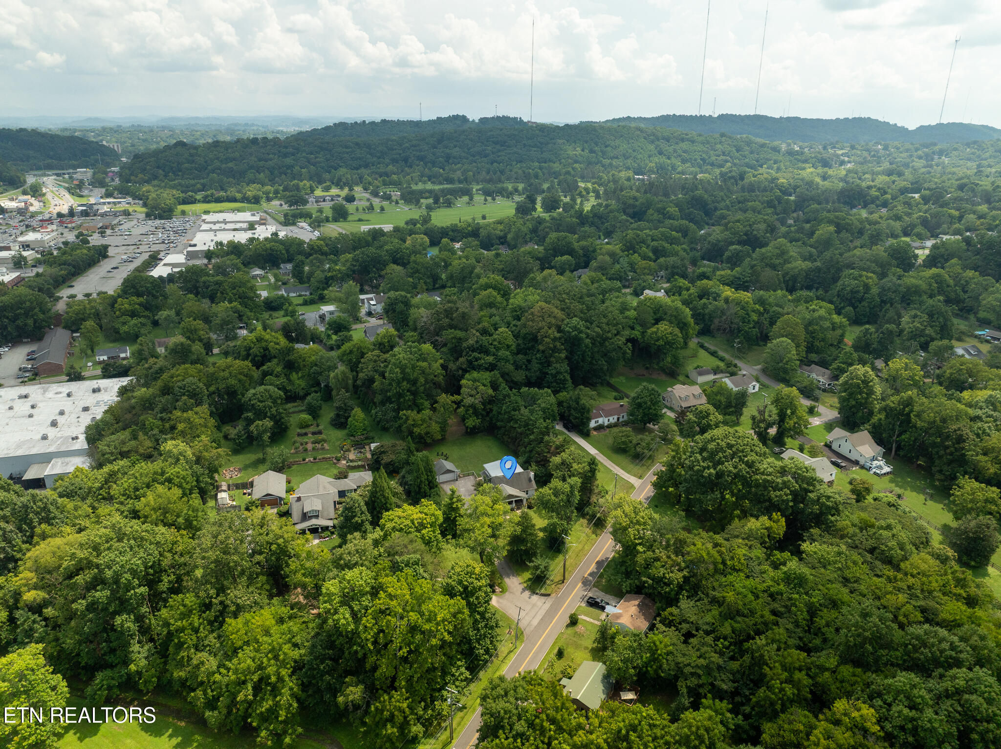 2516 Maple Drive Knoxville TN 37918