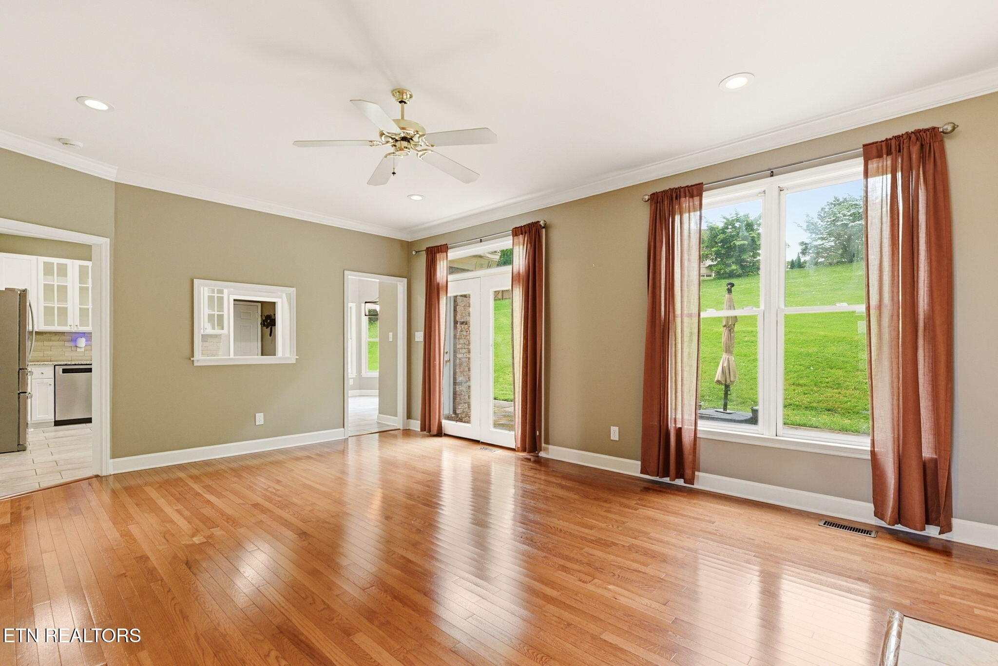 38 Riverside Drive Oak Ridge TN 37830