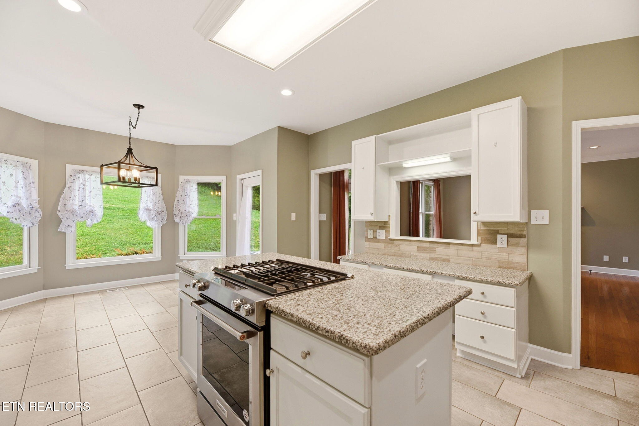 38 Riverside Drive Oak Ridge TN 37830