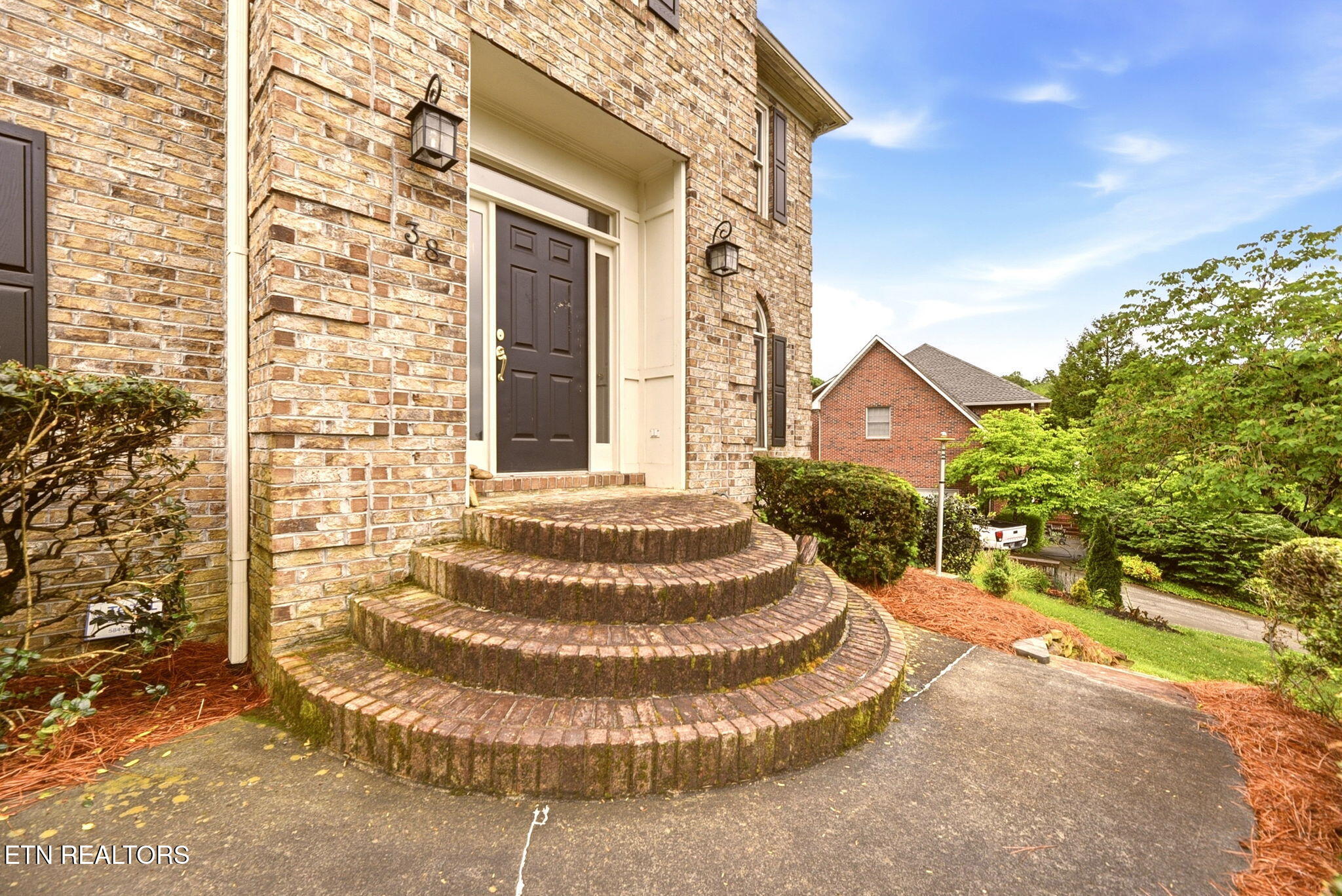 38 Riverside Drive Oak Ridge TN 37830
