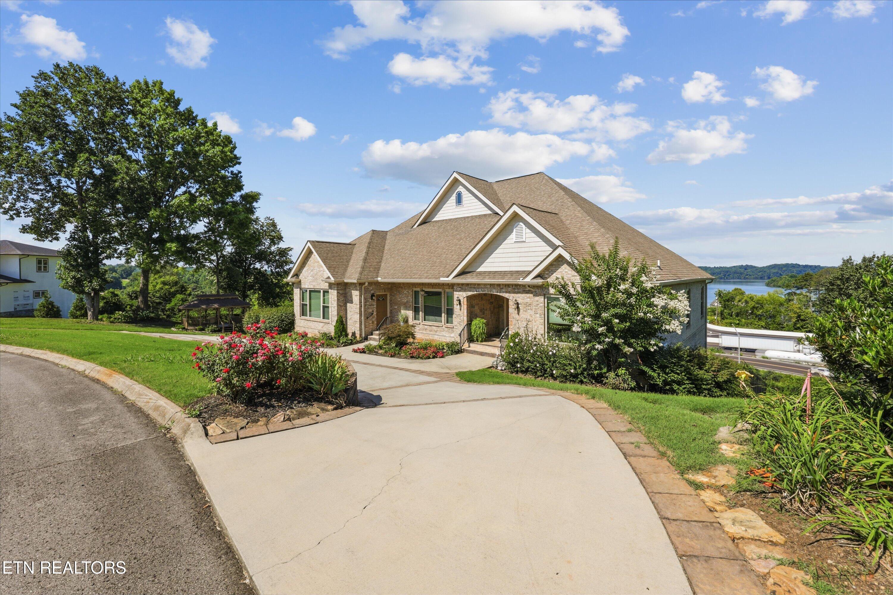 3731 Shipwatch Lane Knoxville TN 37920
