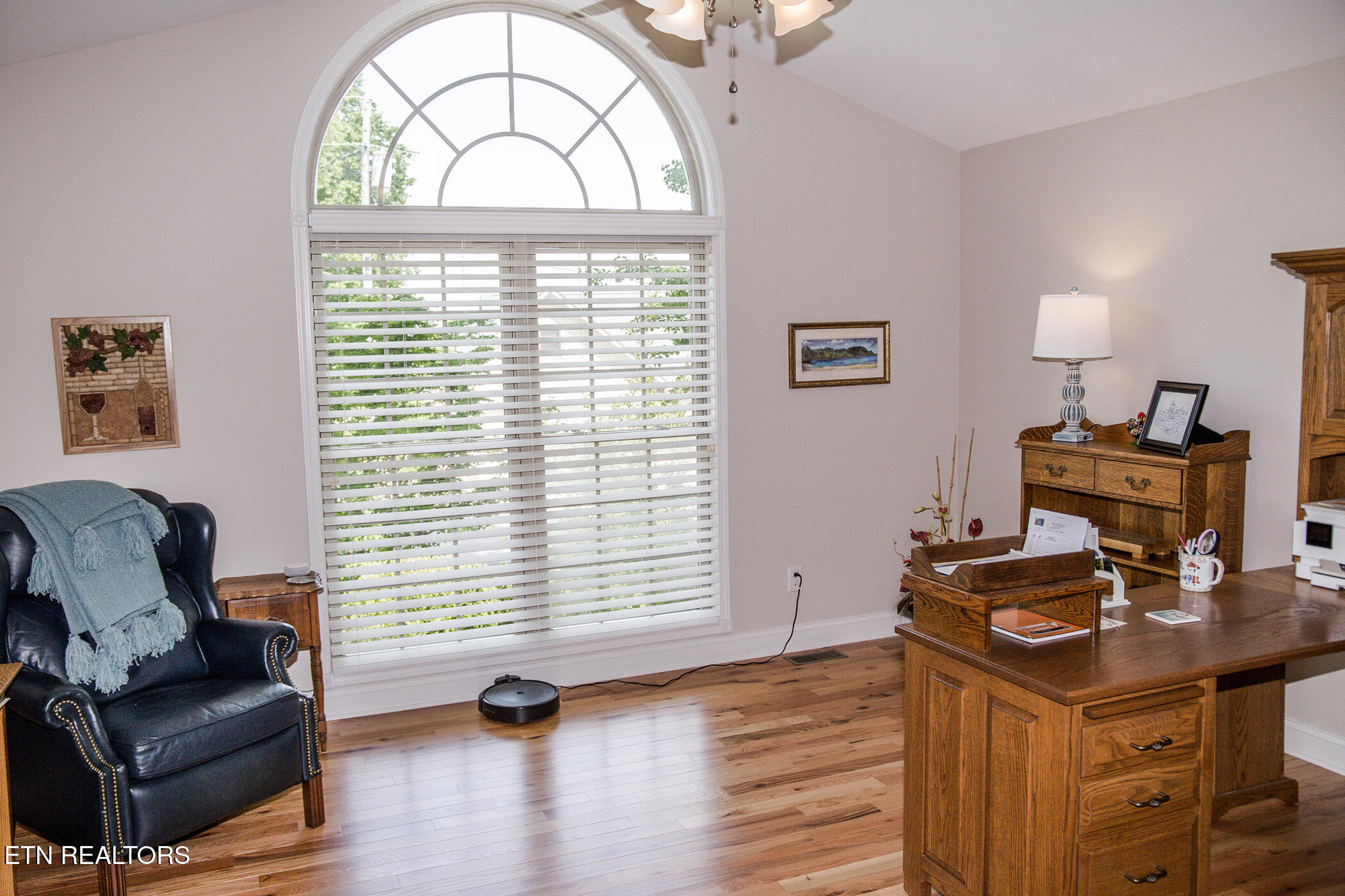 22 Chelteham Lane Crossville TN 38558