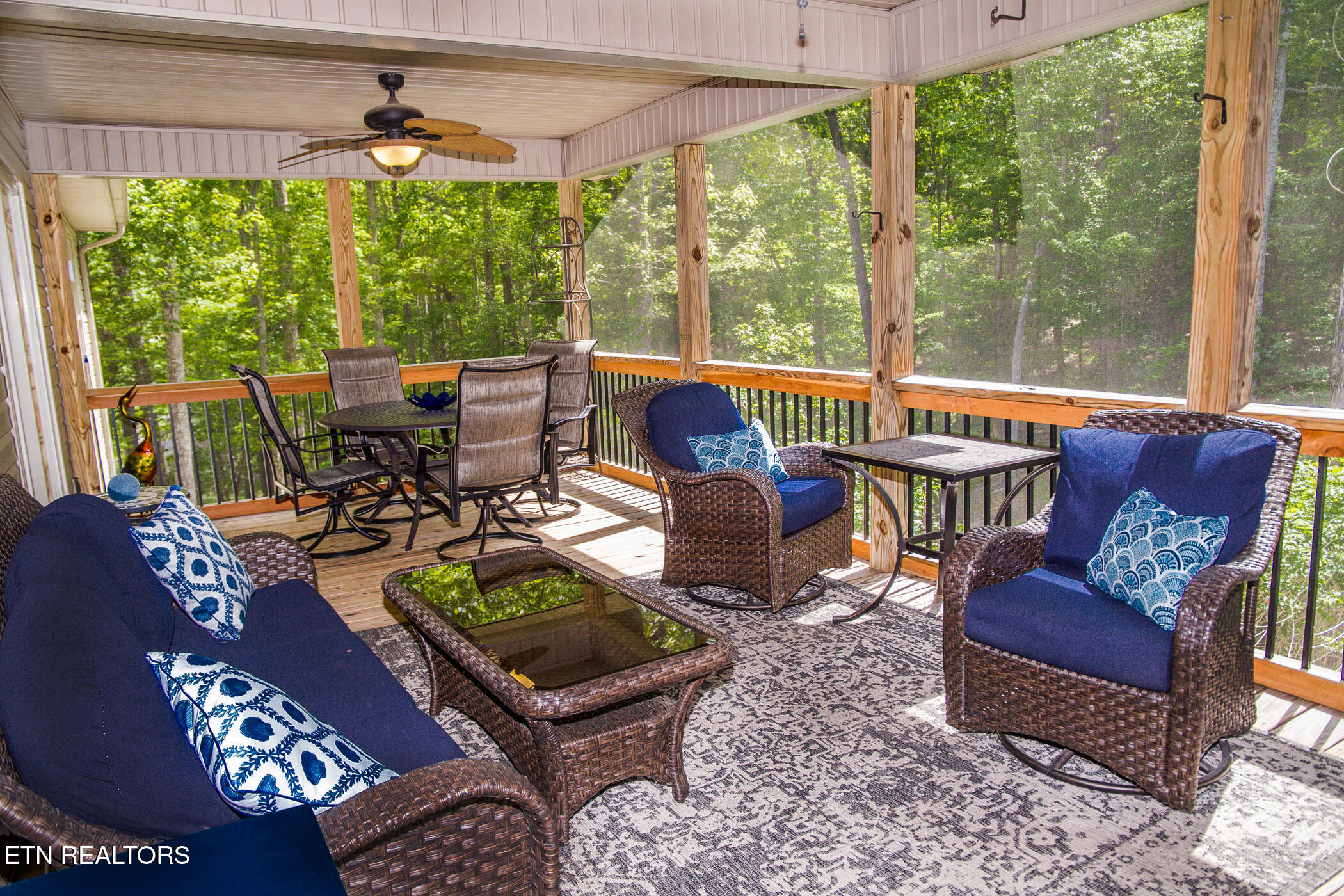 22 Chelteham Lane Crossville TN 38558
