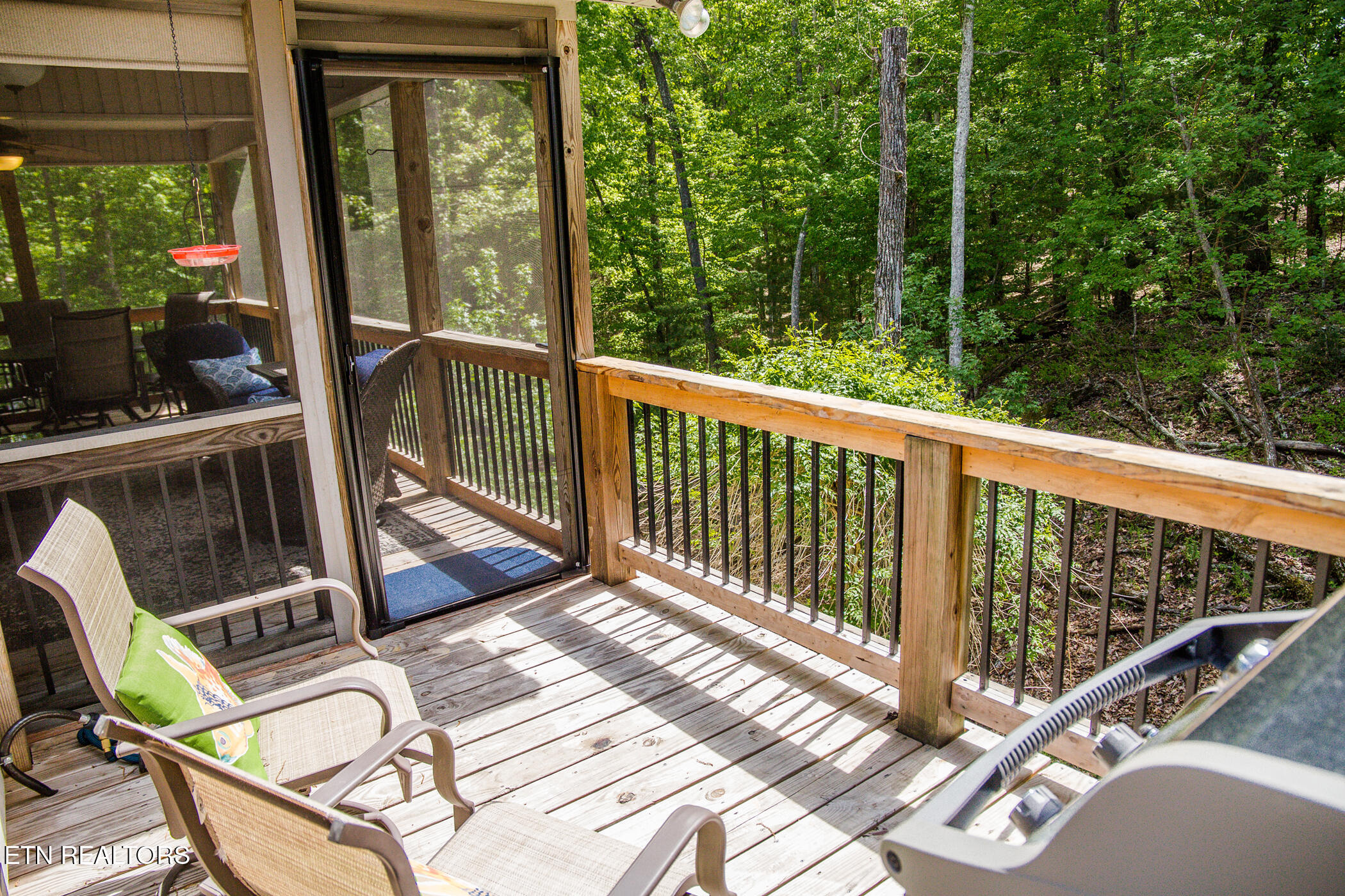 22 Chelteham Lane Crossville TN 38558