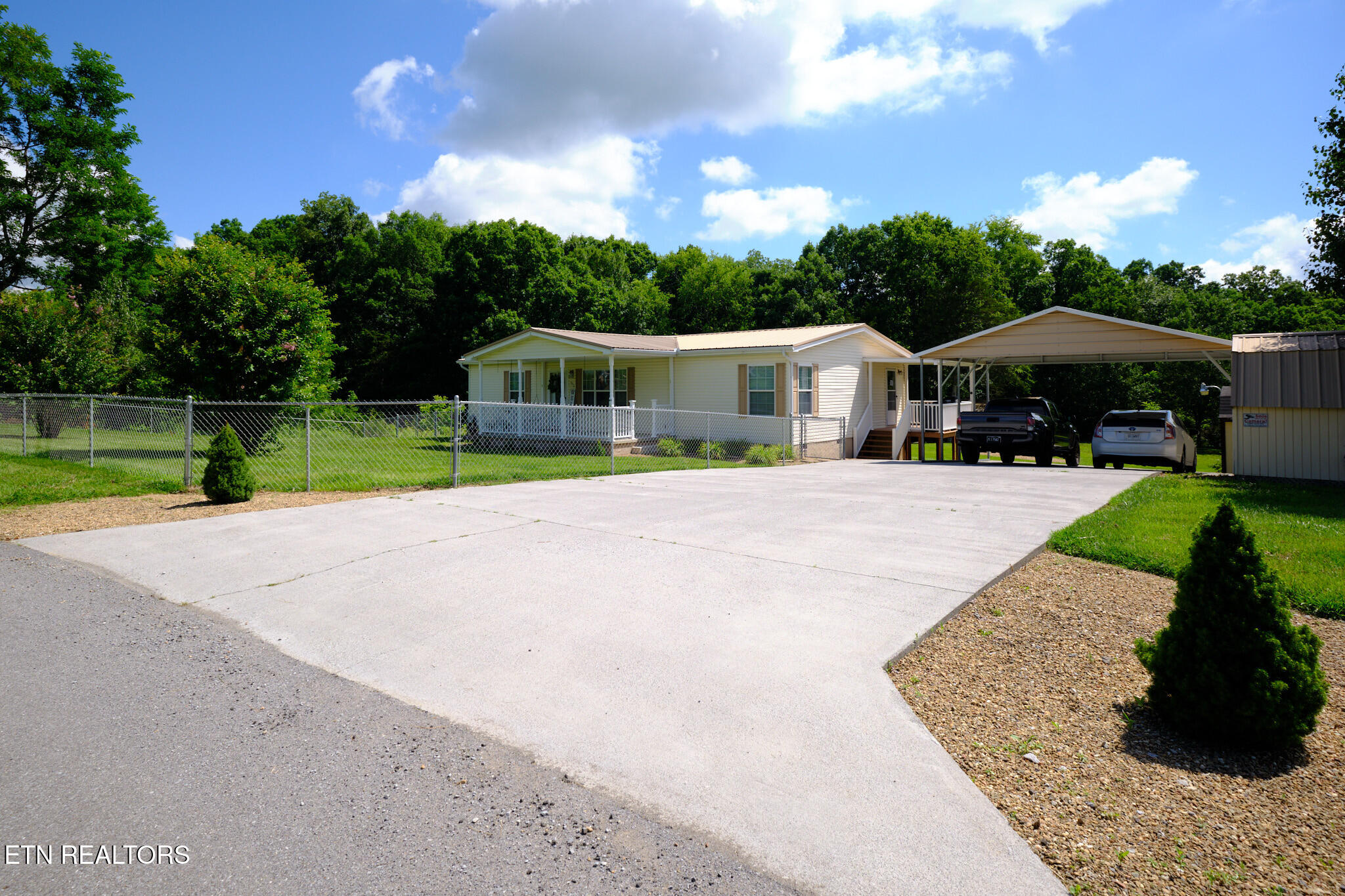 950 Mohawk Ridge Road Bulls Gap TN 37711