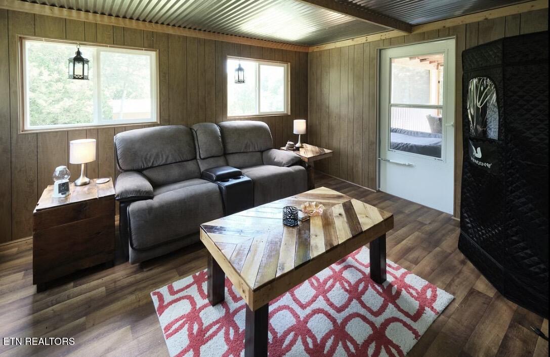 950 Mohawk Ridge Road Bulls Gap TN 37711