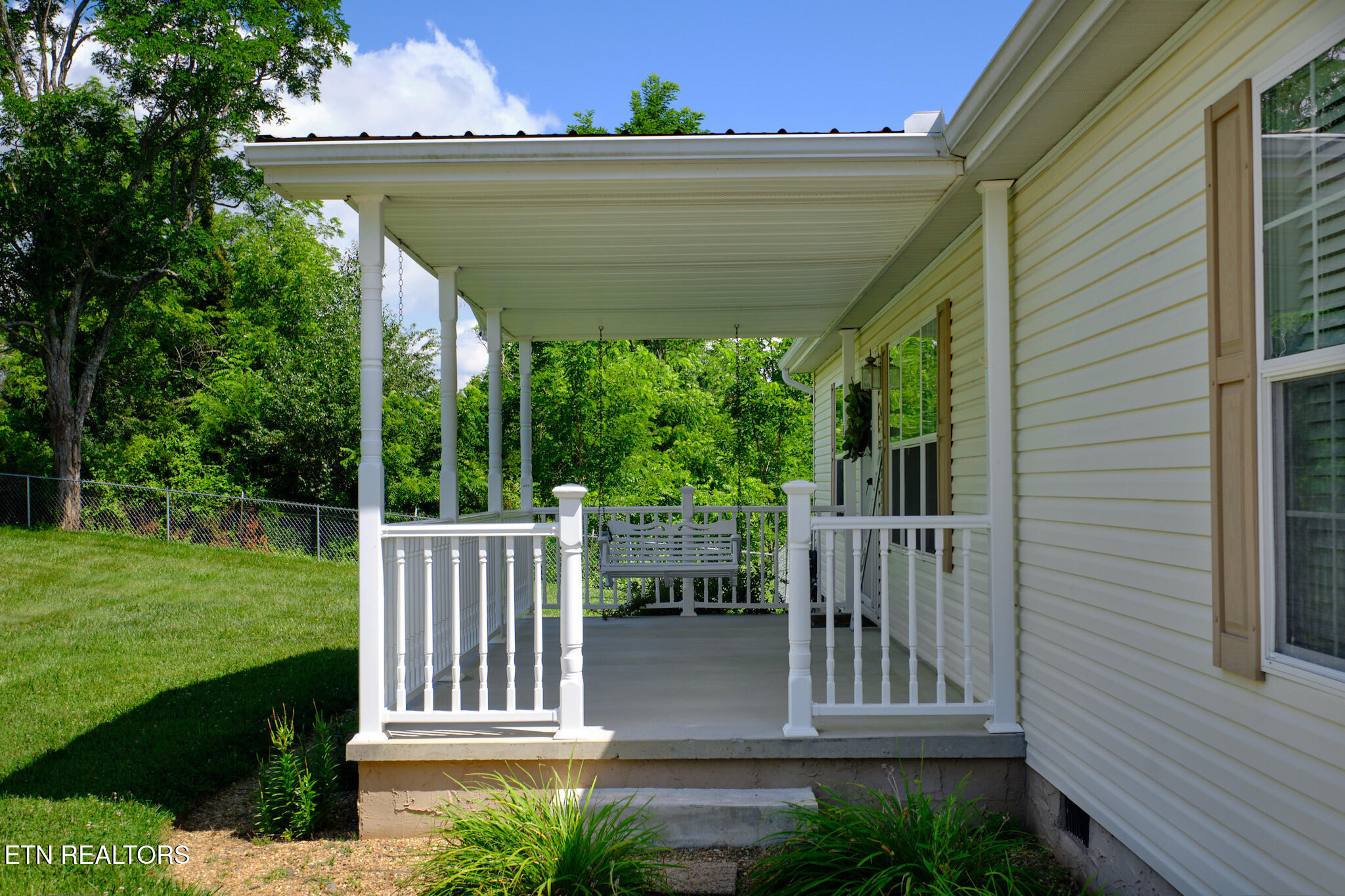 950 Mohawk Ridge Road Bulls Gap TN 37711