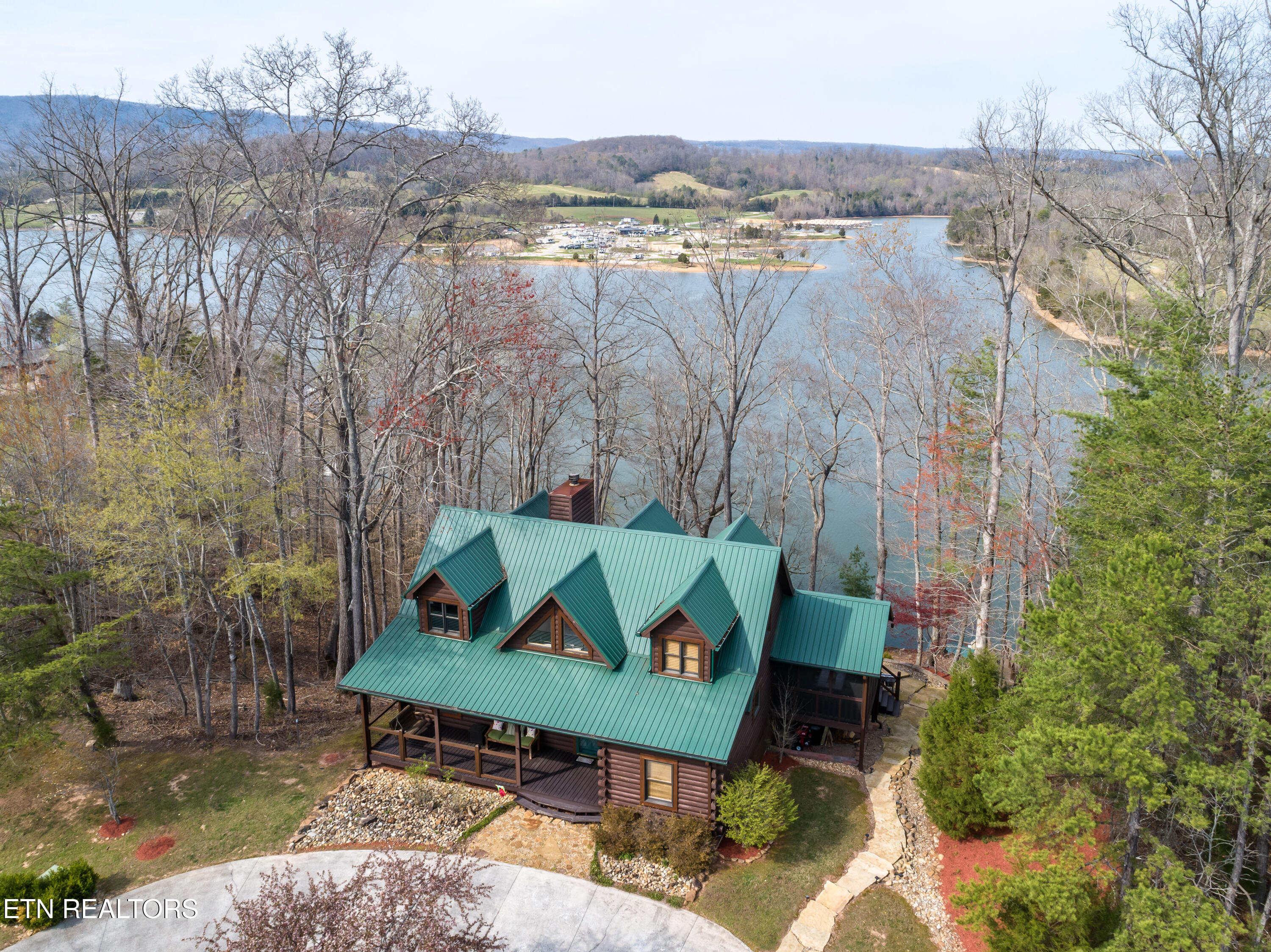 107 Sawmill Cove Rockwood TN 37854