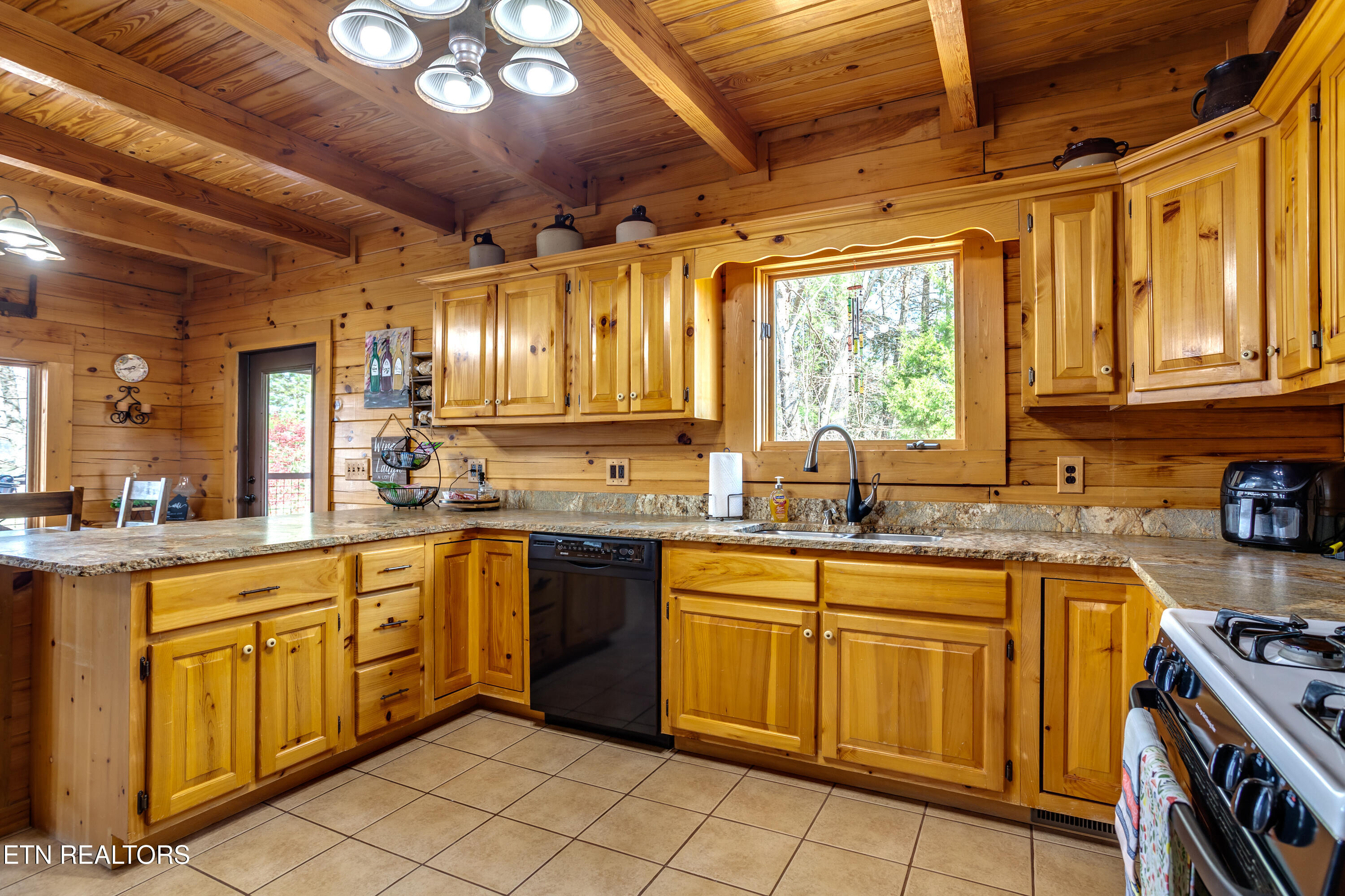 107 Sawmill Cove Rockwood TN 37854