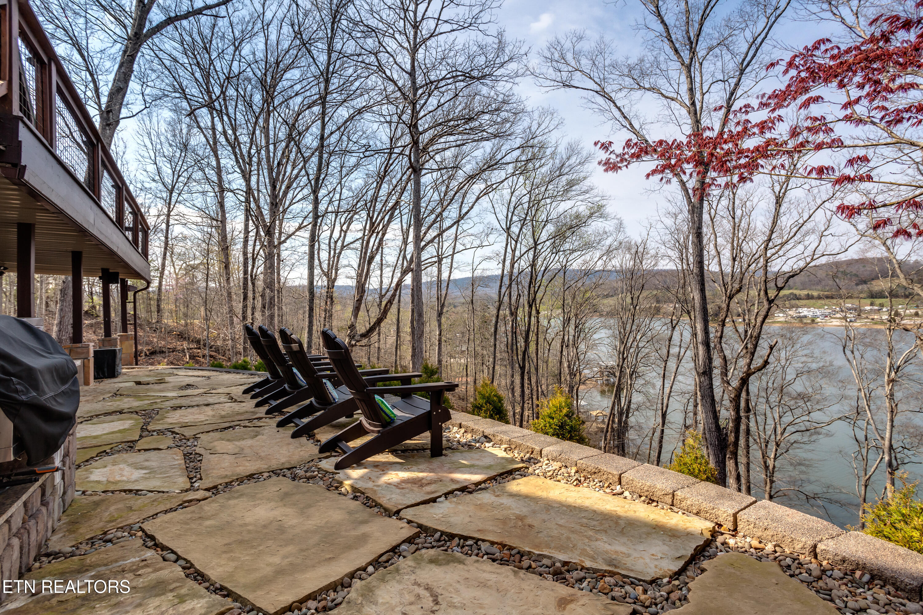 107 Sawmill Cove Rockwood TN 37854