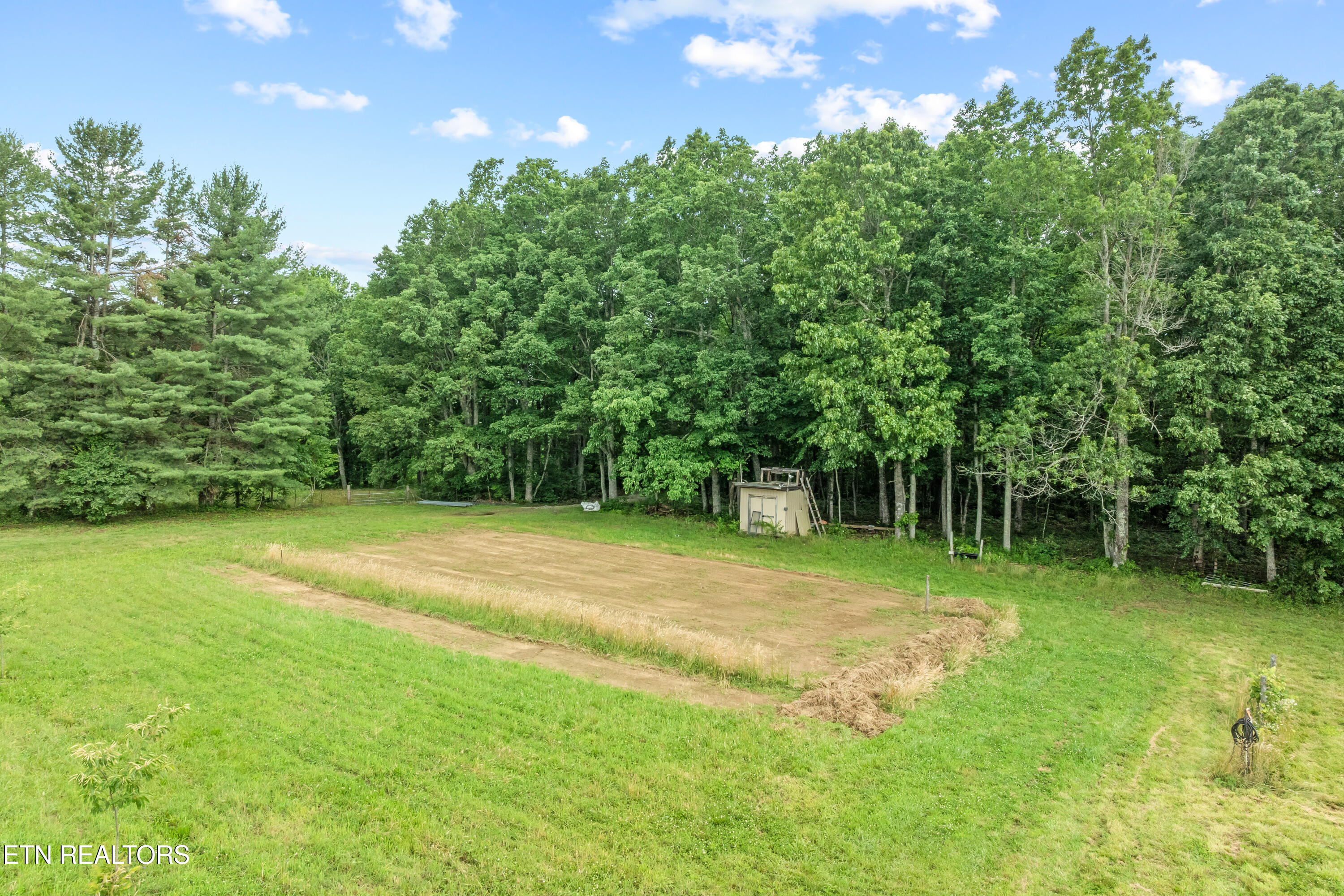 3358 Plateau Road Crossville TN 38571