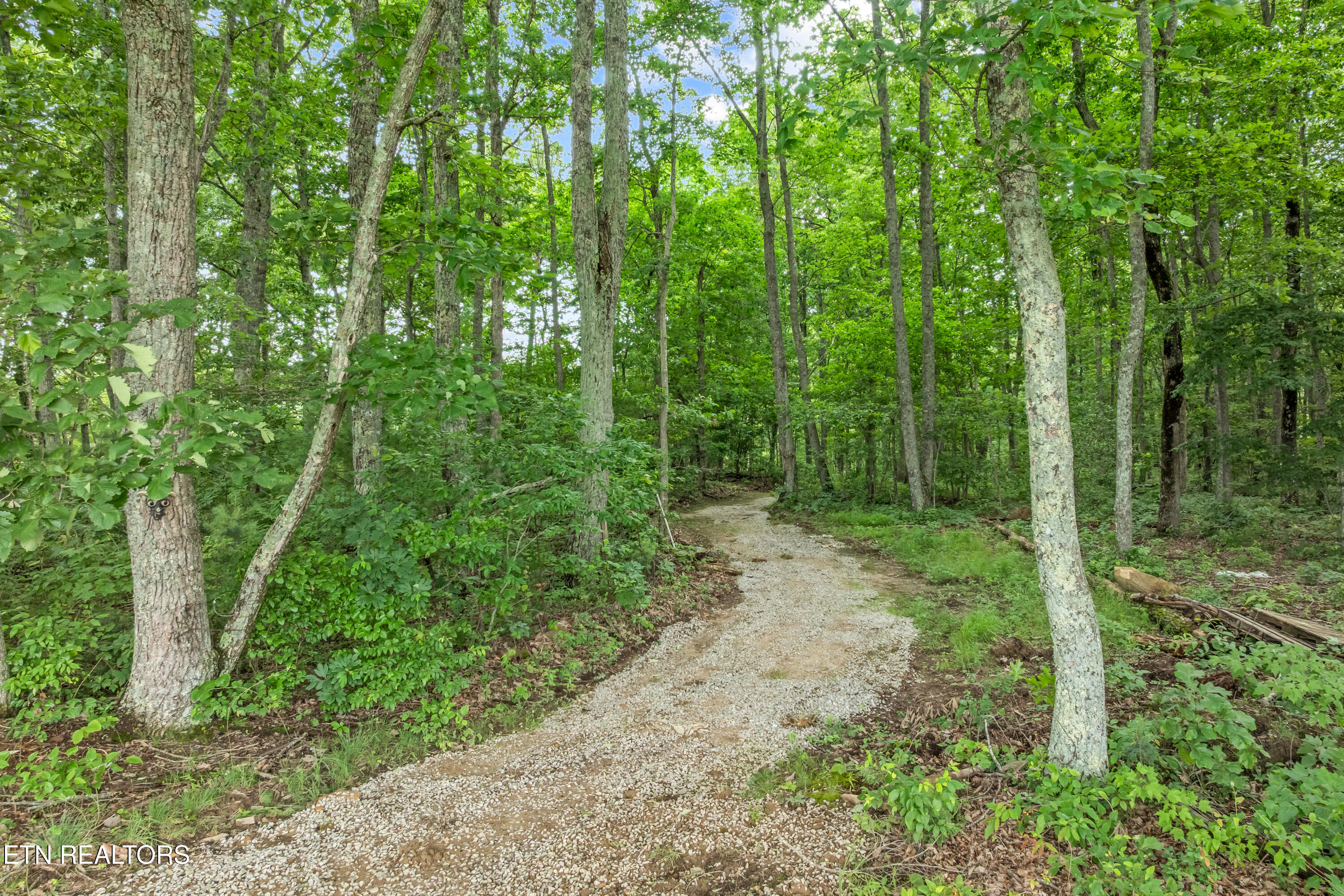 3358 Plateau Road Crossville TN 38571