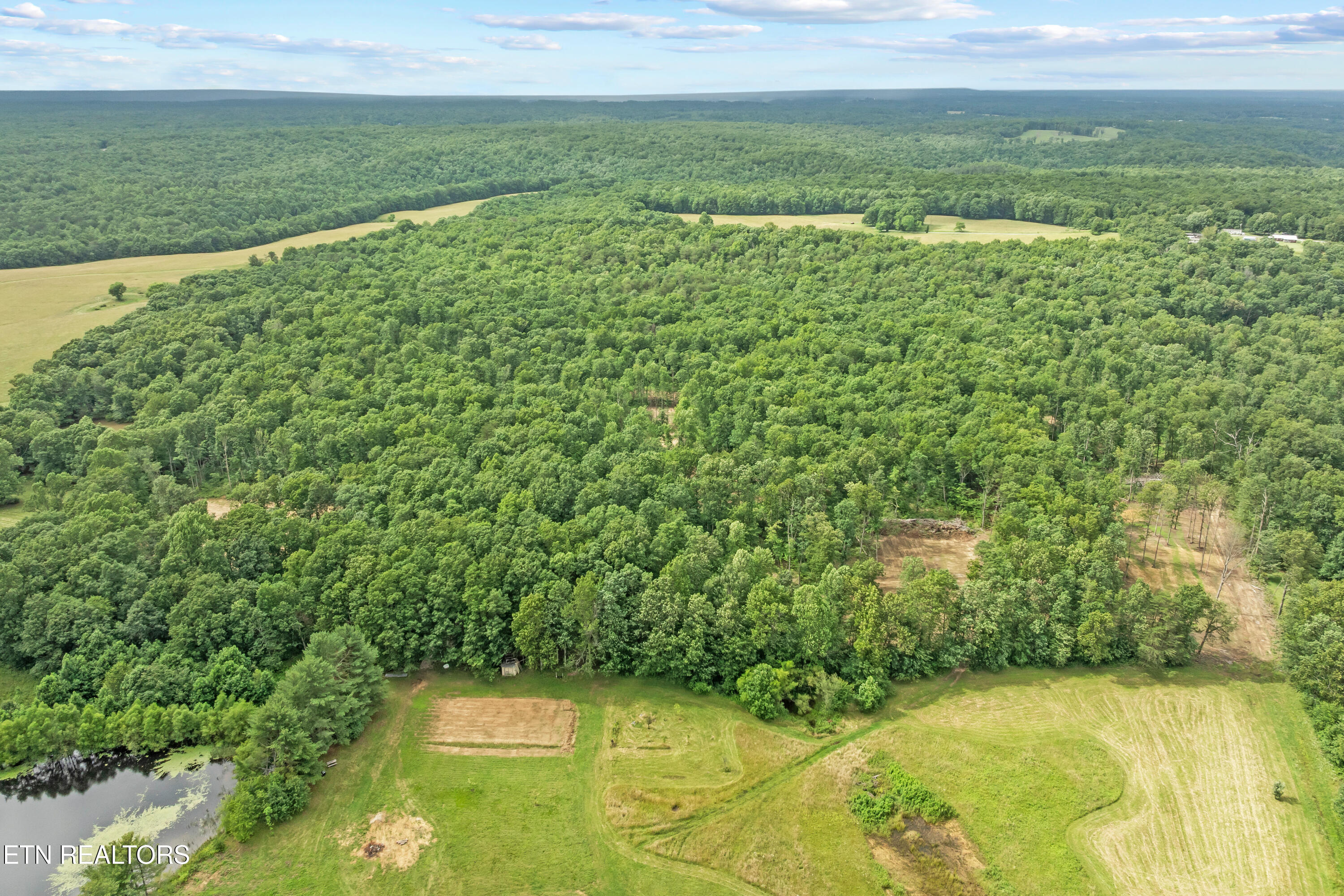 3358 Plateau Road Crossville TN 38571