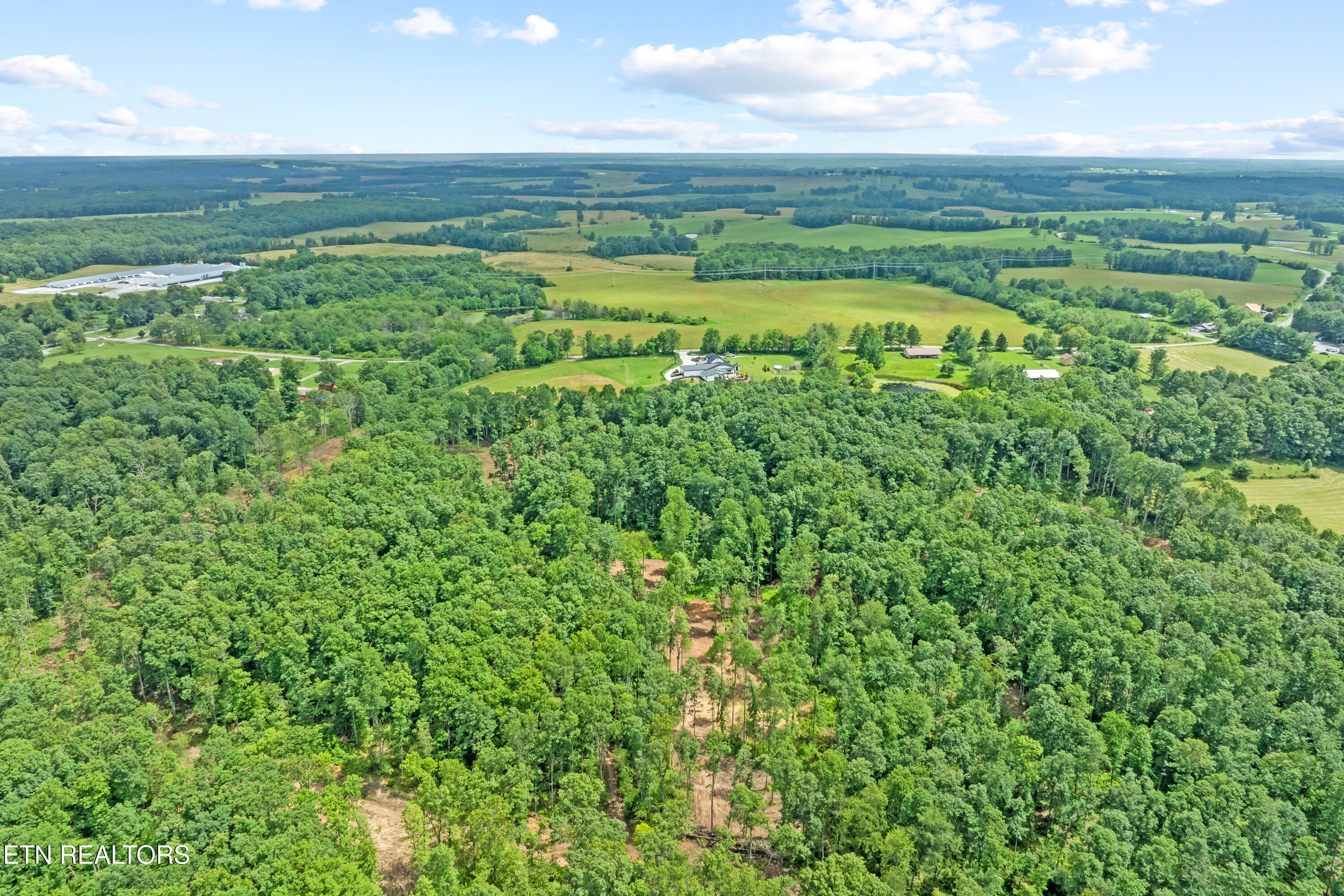 3358 Plateau Road Crossville TN 38571