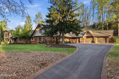 4953 Weaver Pike Bluff City TN 37618