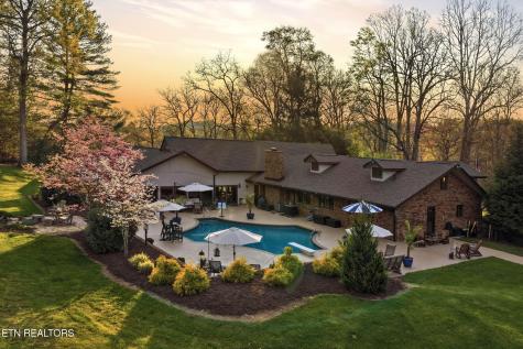 4953 Weaver Pike Bluff City TN 37618