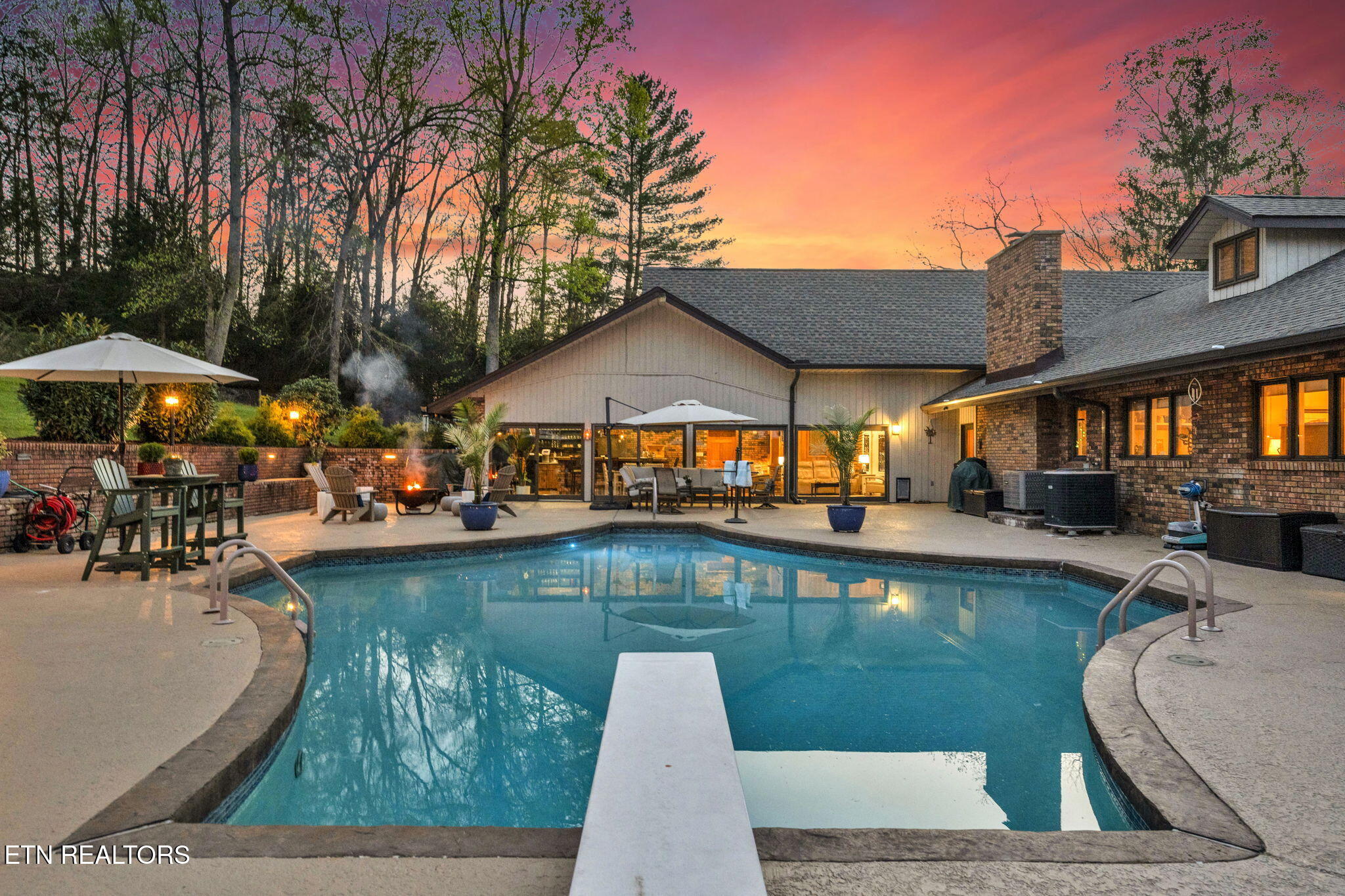 4953 Weaver Pike Bluff City TN 37618