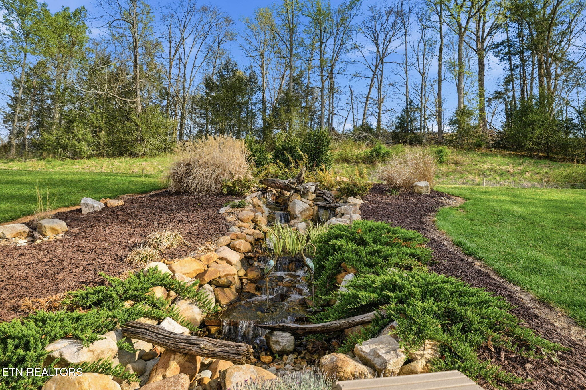 4953 Weaver Pike Bluff City TN 37618