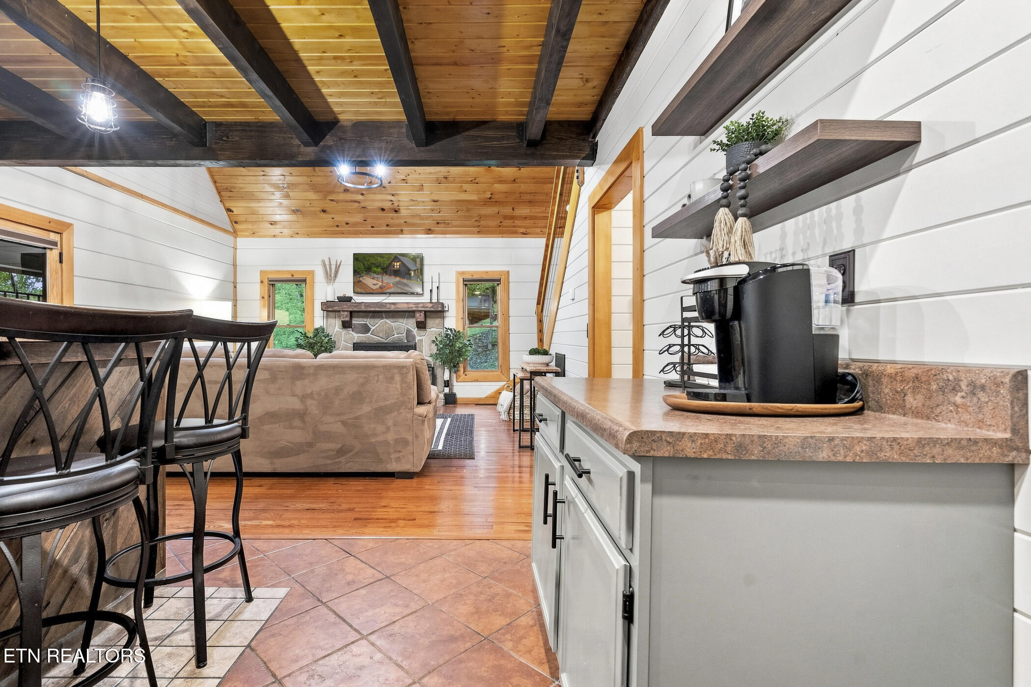 120 Daryl Way Sevierville TN 37876