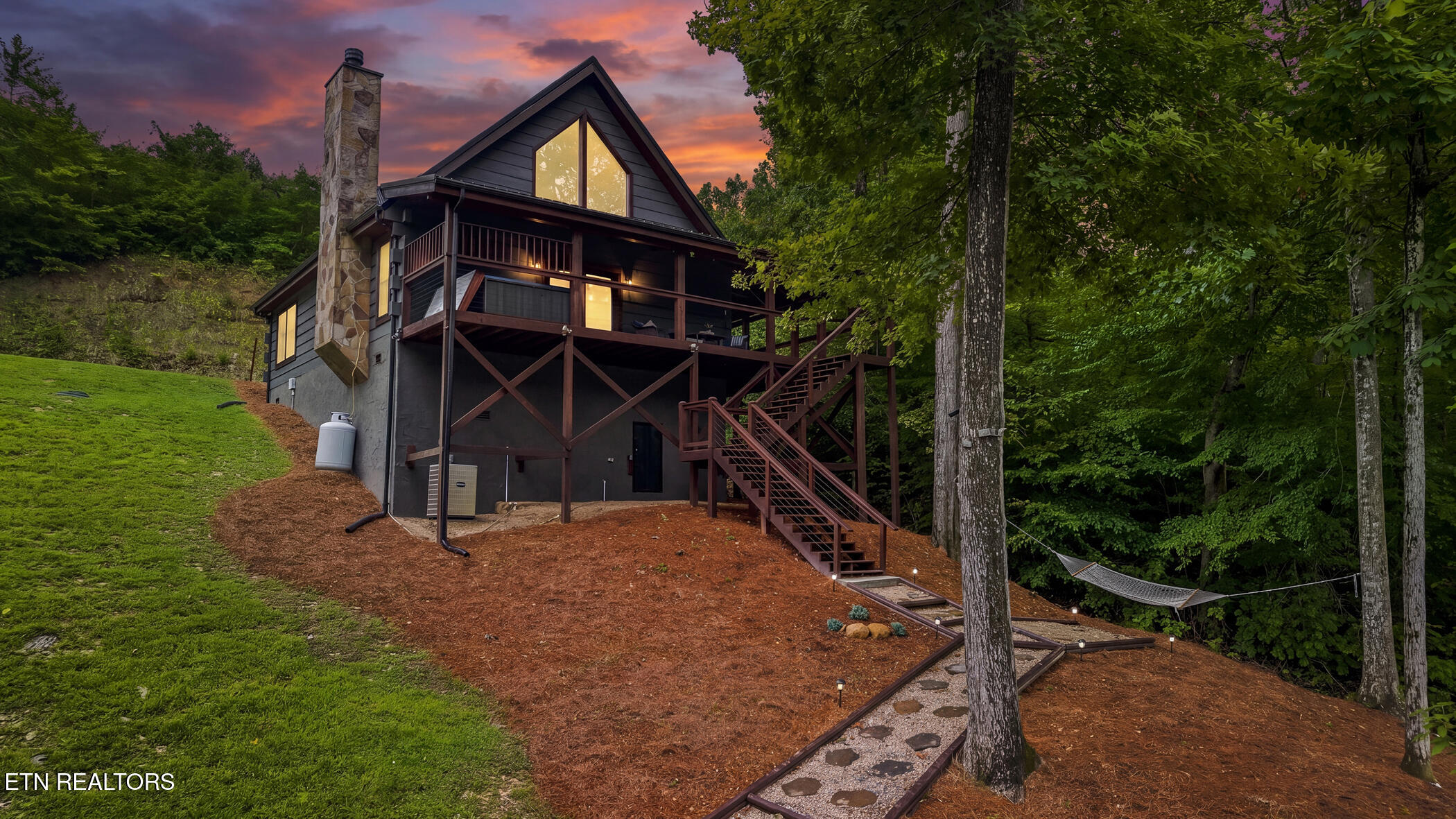 120 Daryl Way Sevierville TN 37876