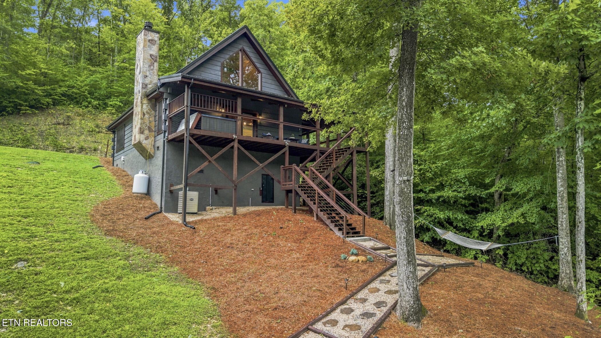120 Daryl Way Sevierville TN 37876