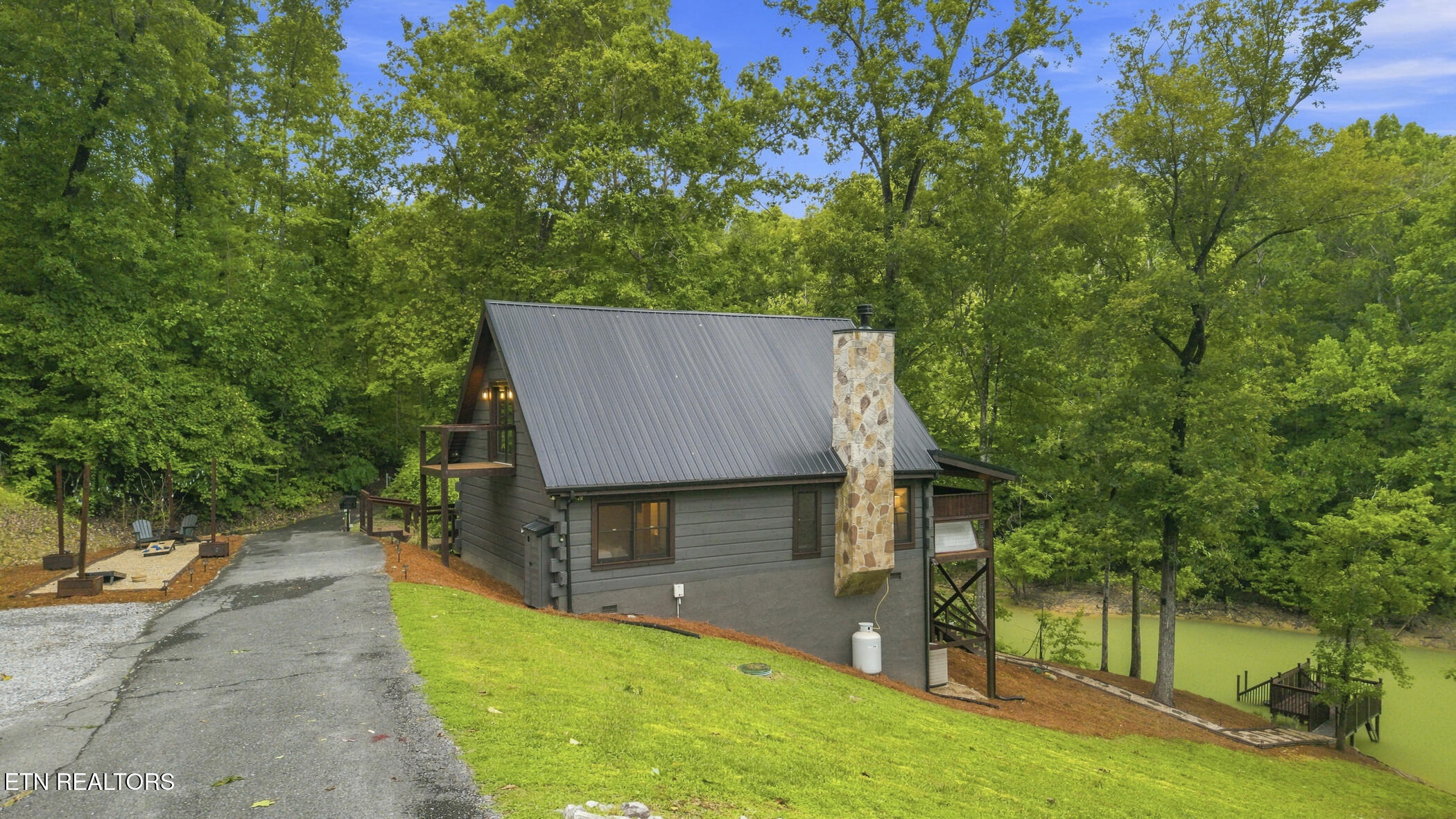 120 Daryl Way Sevierville TN 37876