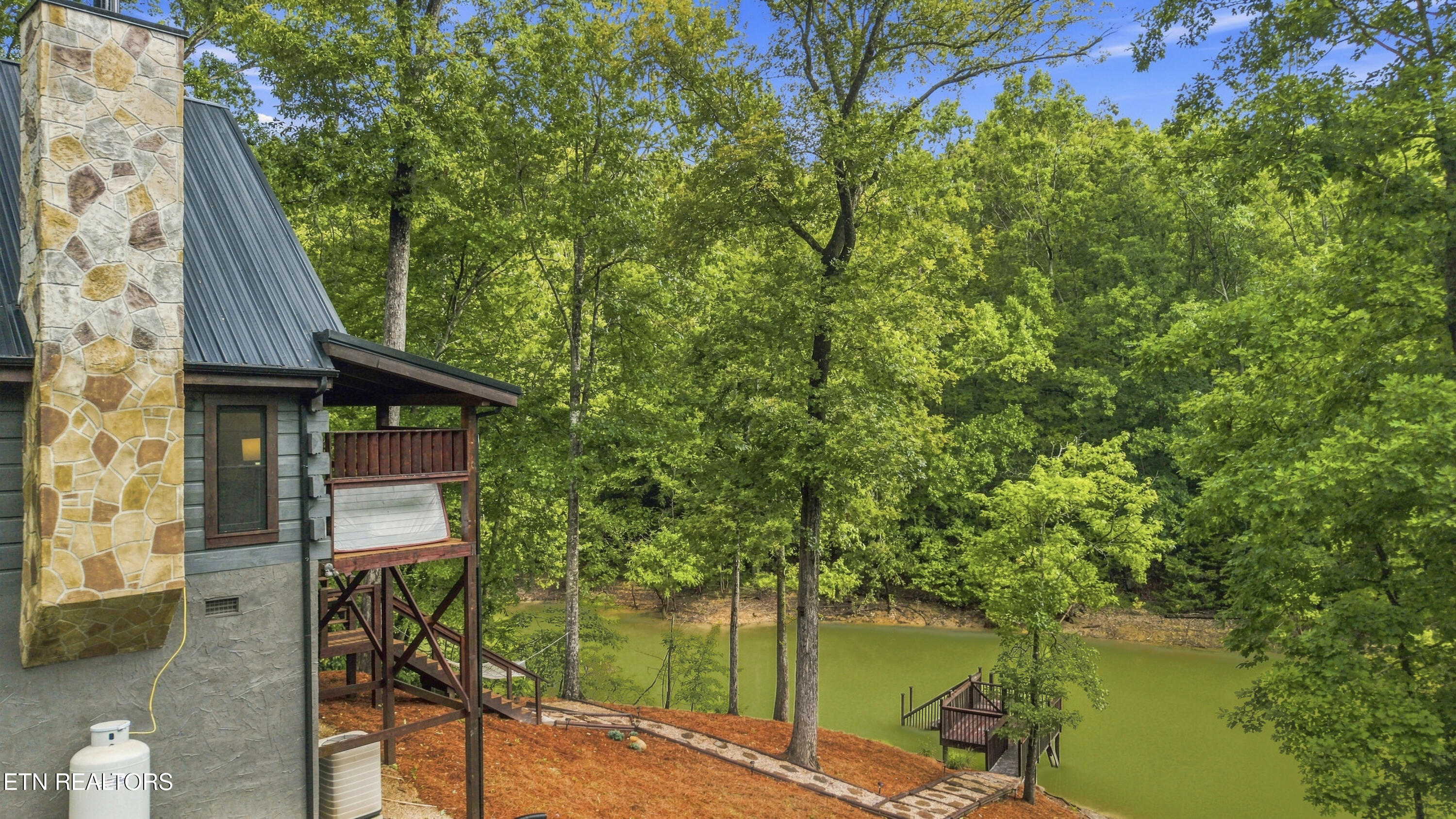 120 Daryl Way Sevierville TN 37876