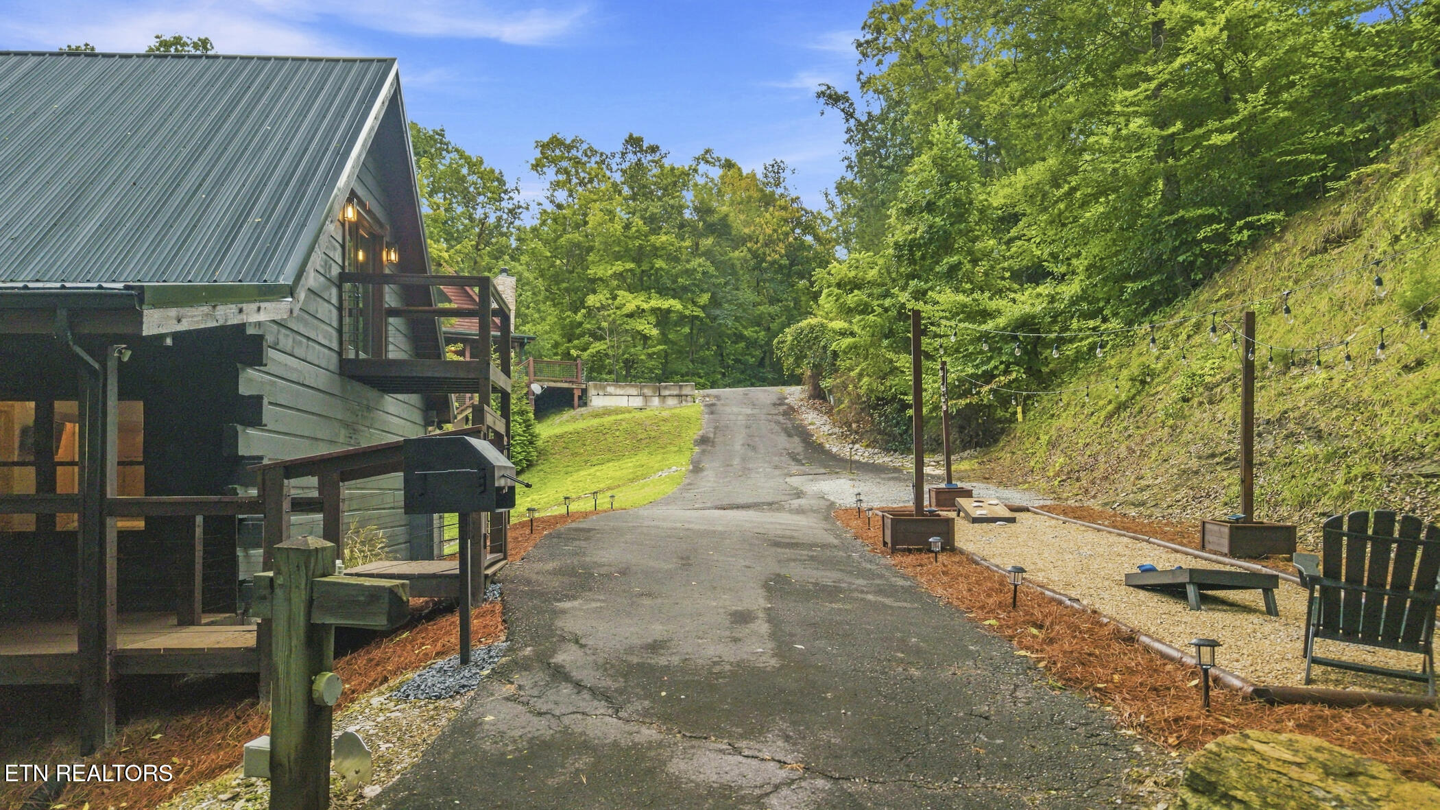 120 Daryl Way Sevierville TN 37876
