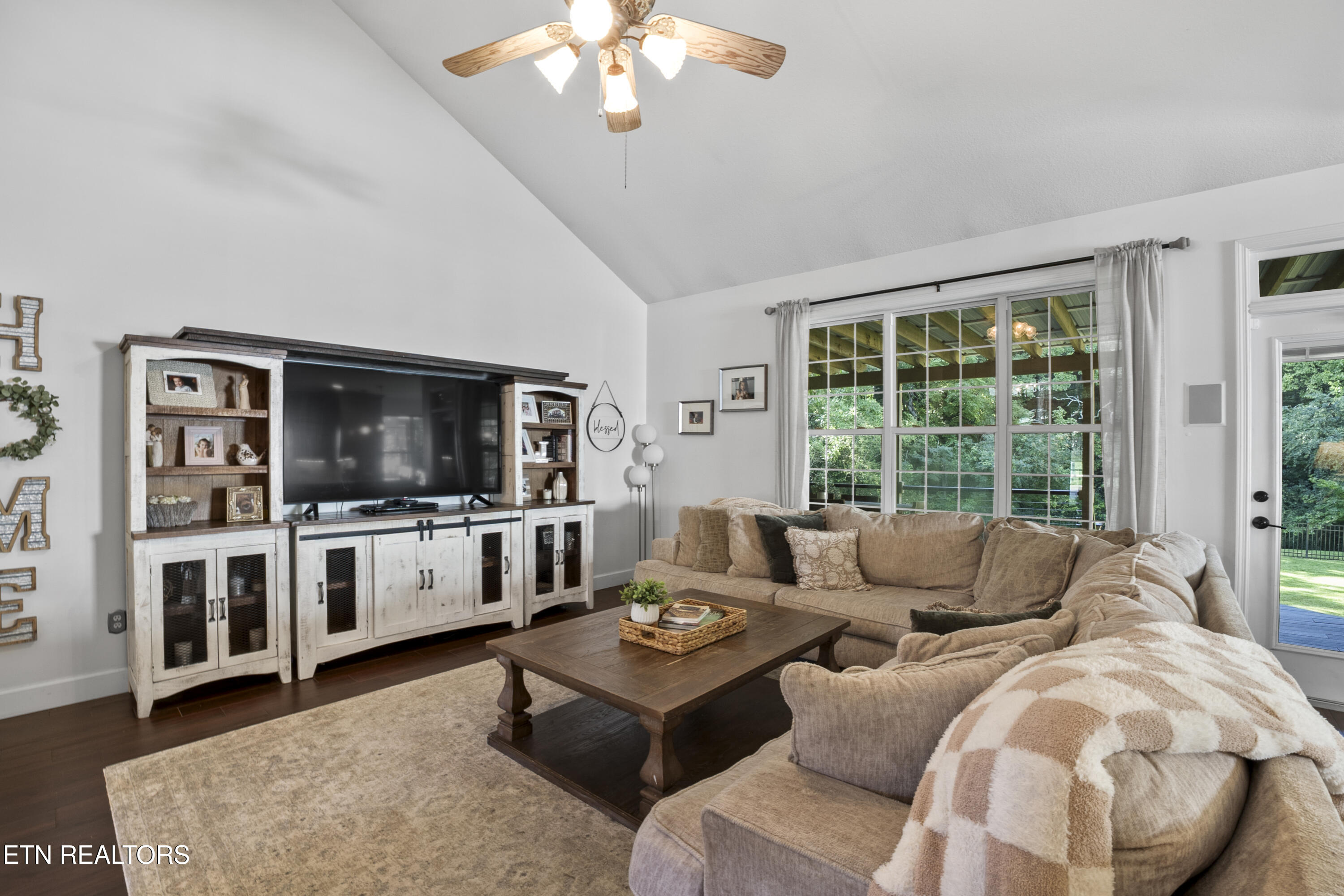 670 Whitesburg Drive Knoxville TN 37918