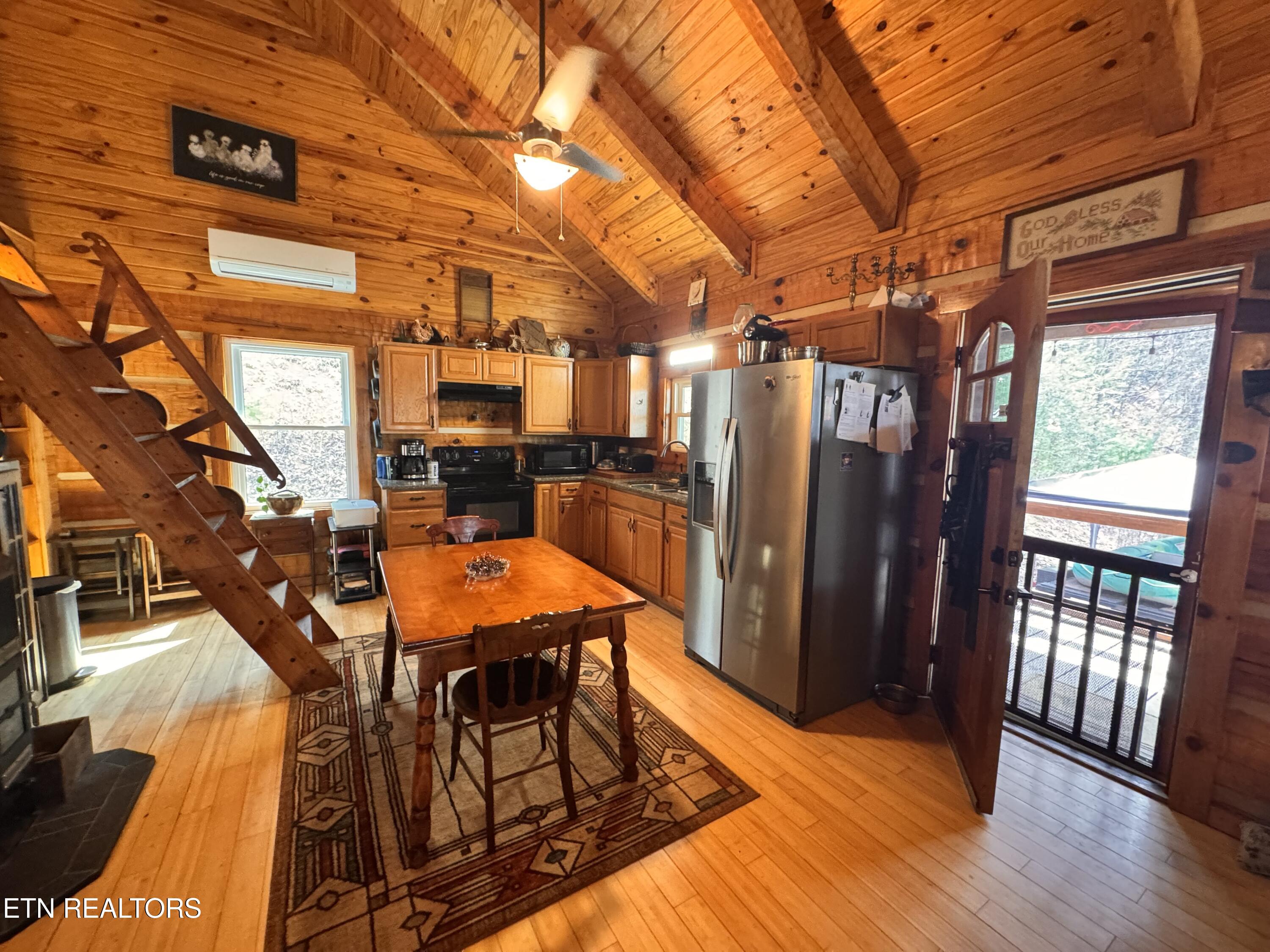 132 Sugar Maple Way Del Rio TN 37727