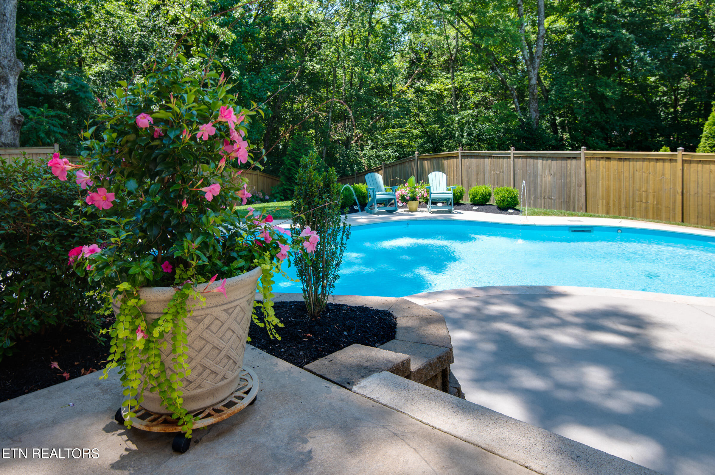 7916 Yellow Jasmine Lane Knoxville TN 37919