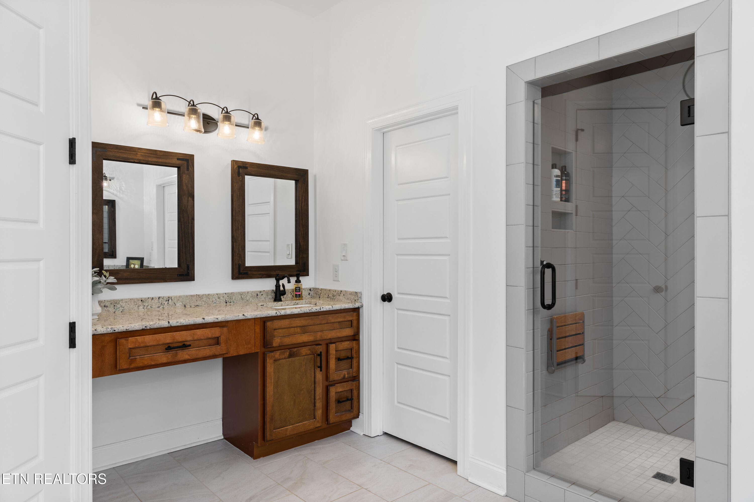 650 Enclave Pointe Kingston TN 37763