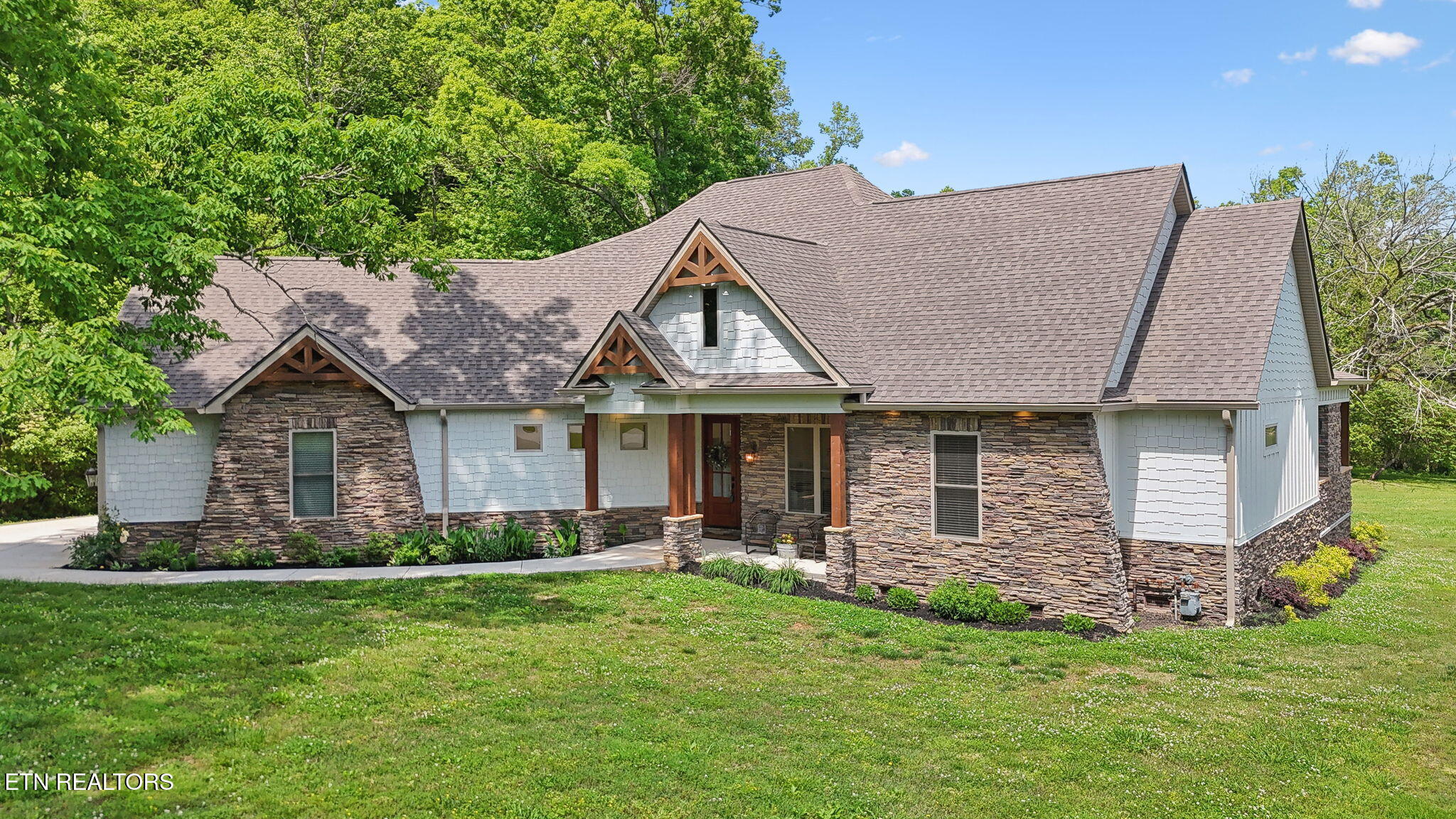 650 Enclave Pointe Kingston TN 37763