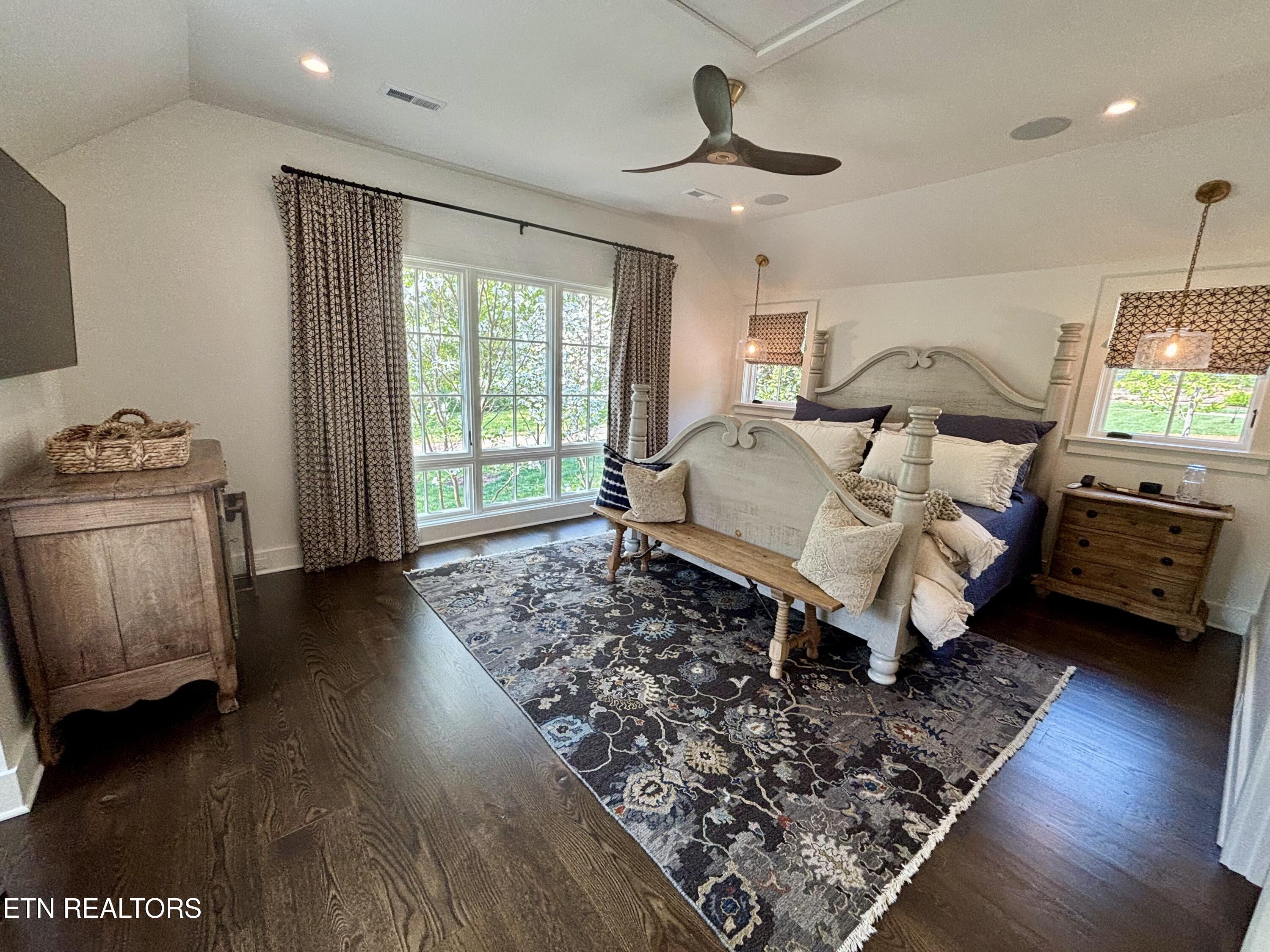 2028 Arcadia Peninsula Way Knoxville TN 37922