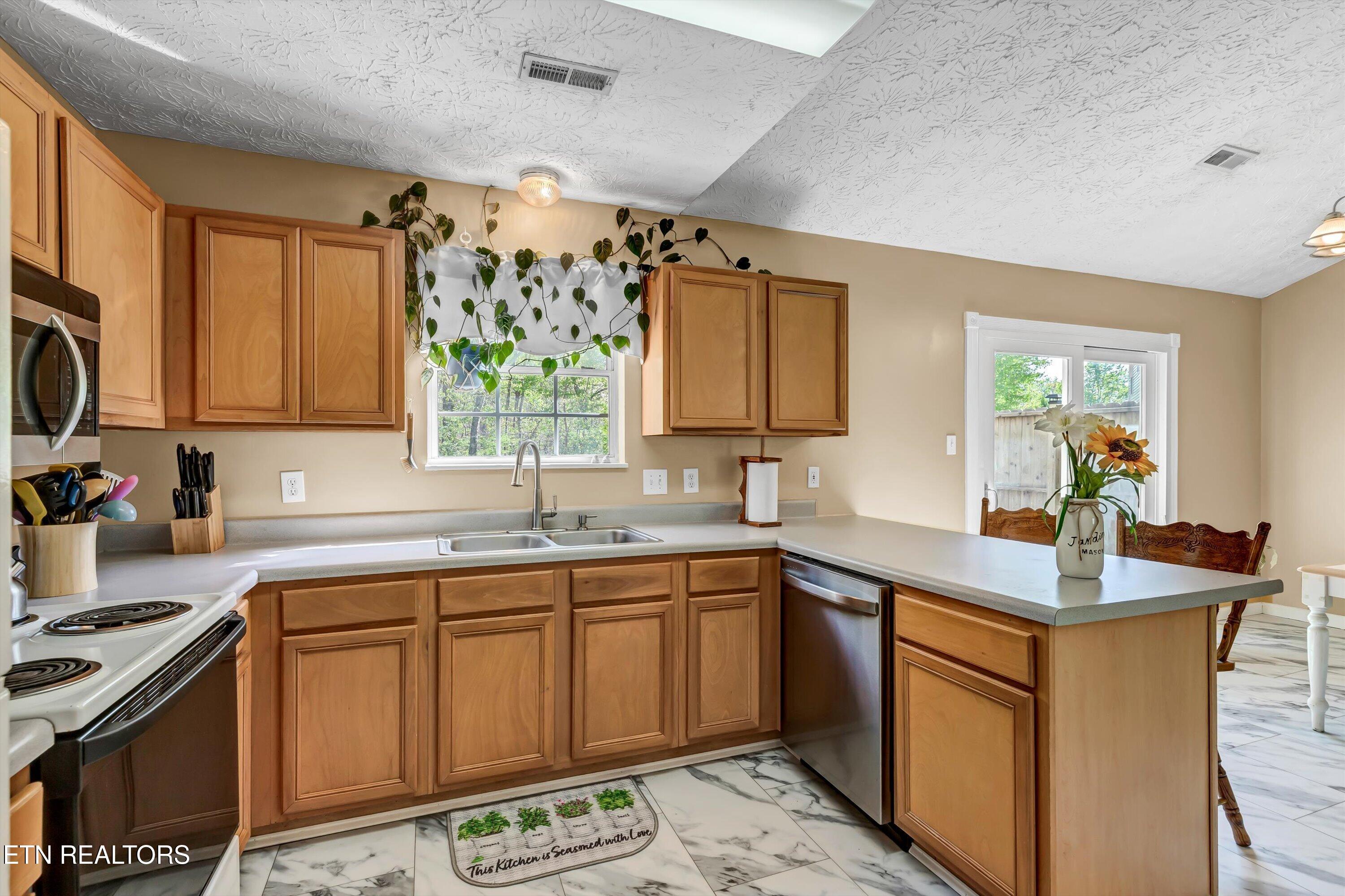 8284 Oak Terrace Lane Powell TN 37849