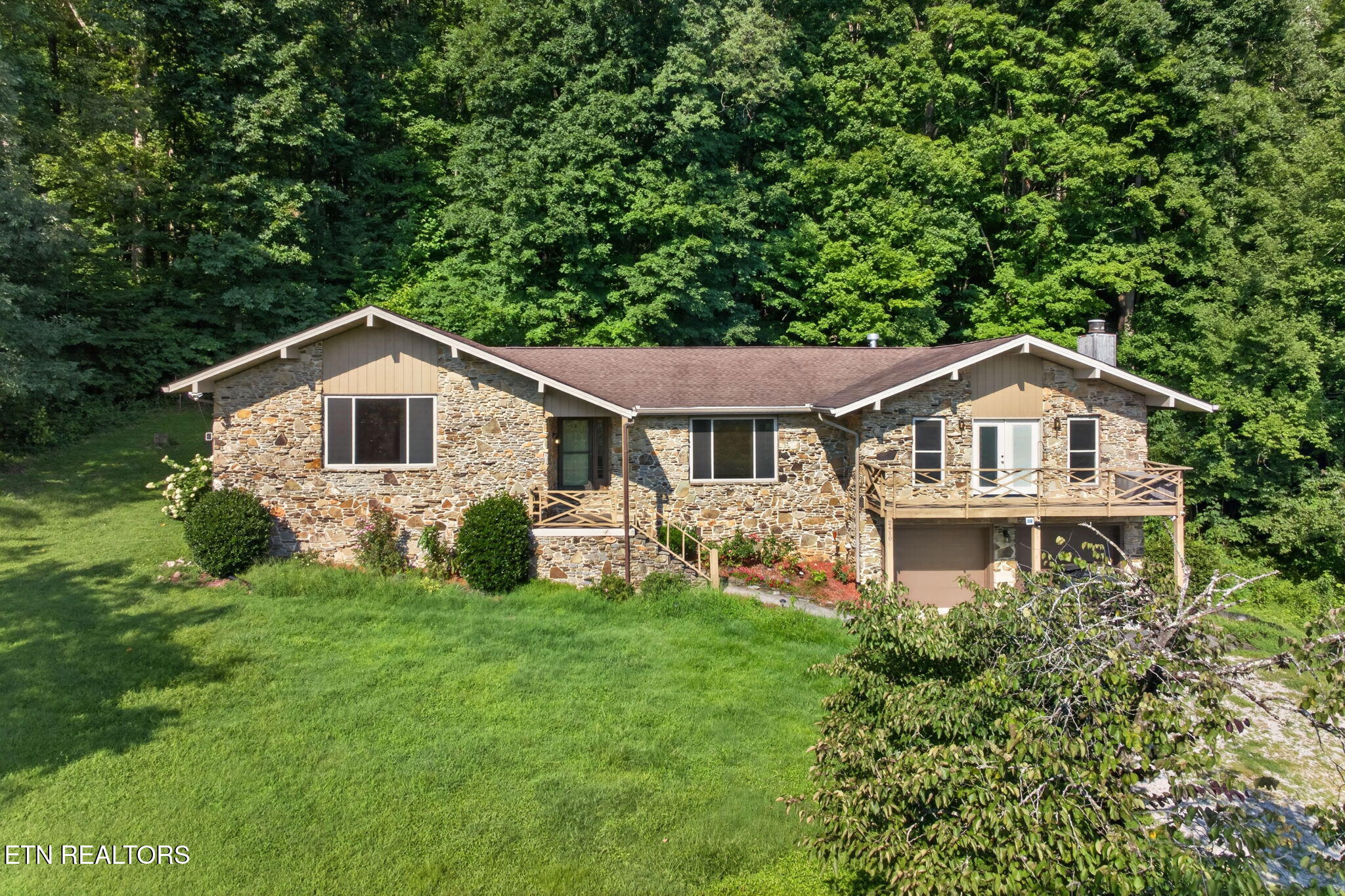 2410 Browns Mill Road Cookeville TN 38506
