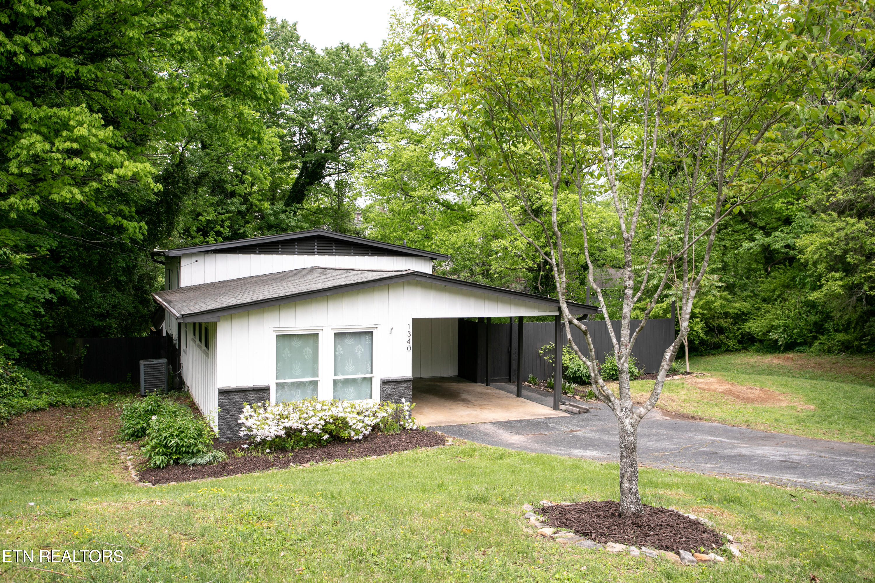1340 Sumac Drive Knoxville TN 37919