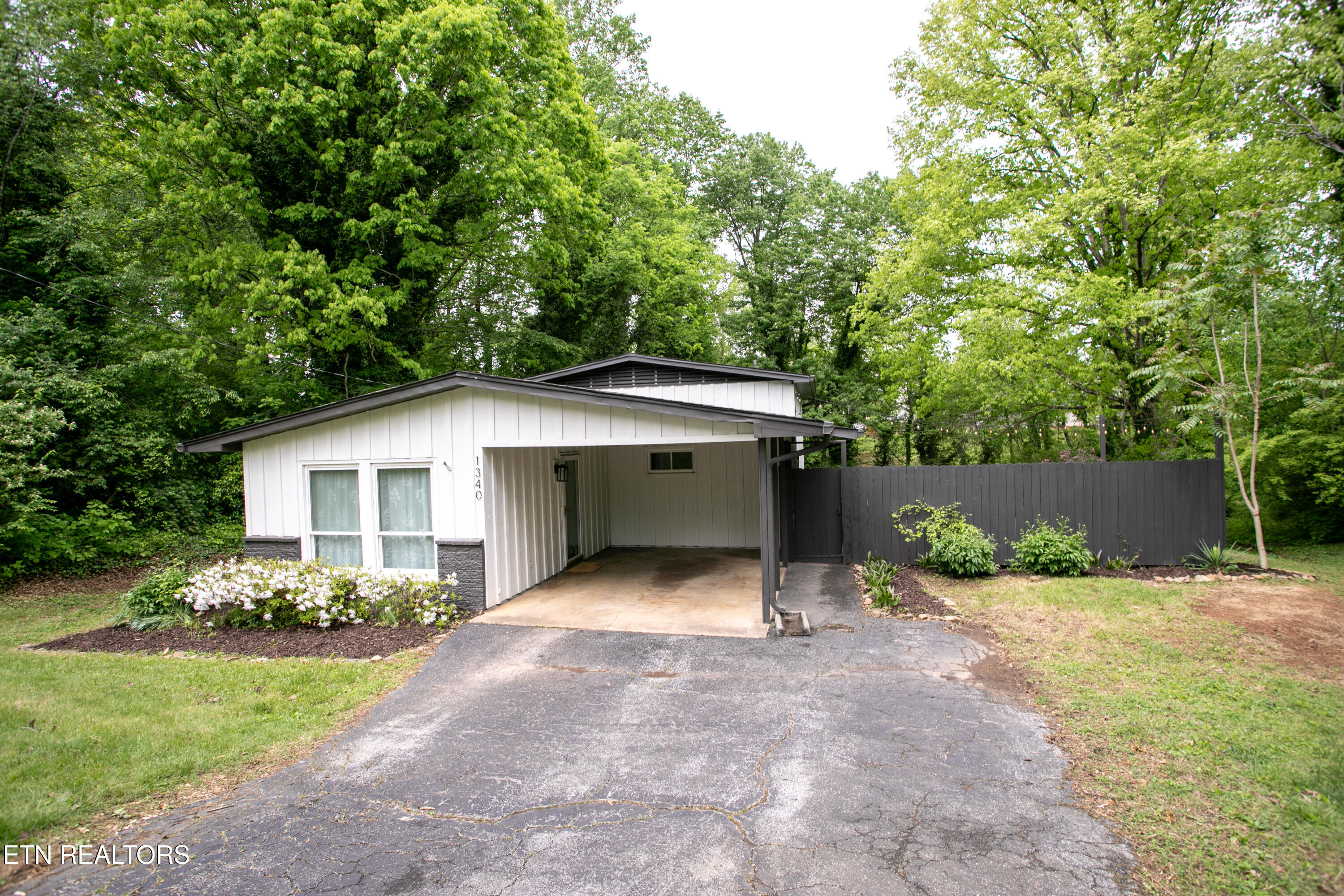 1340 Sumac Drive Knoxville TN 37919
