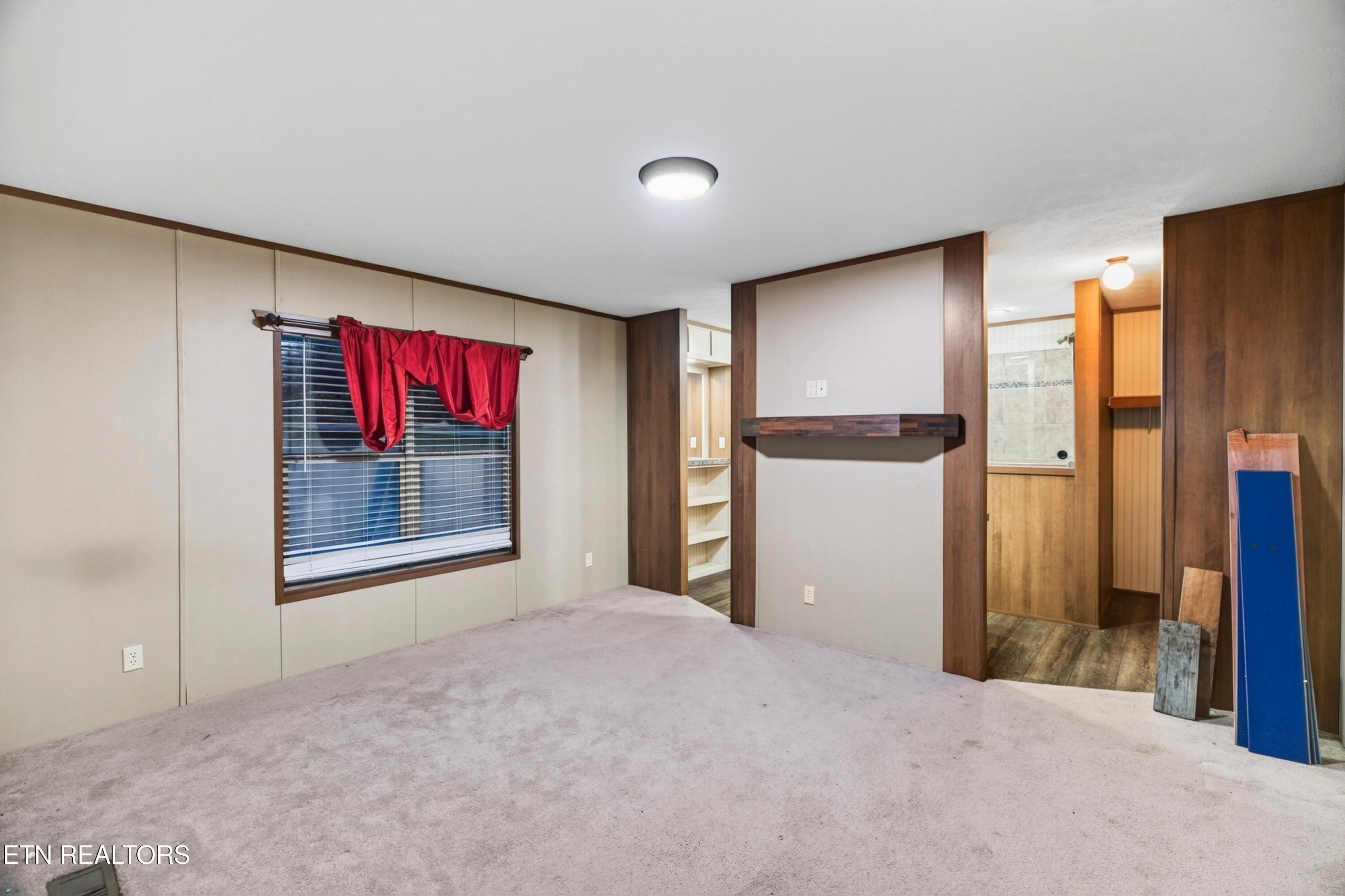 2501 Upper Caney Valley Road Tazewell TN 37879