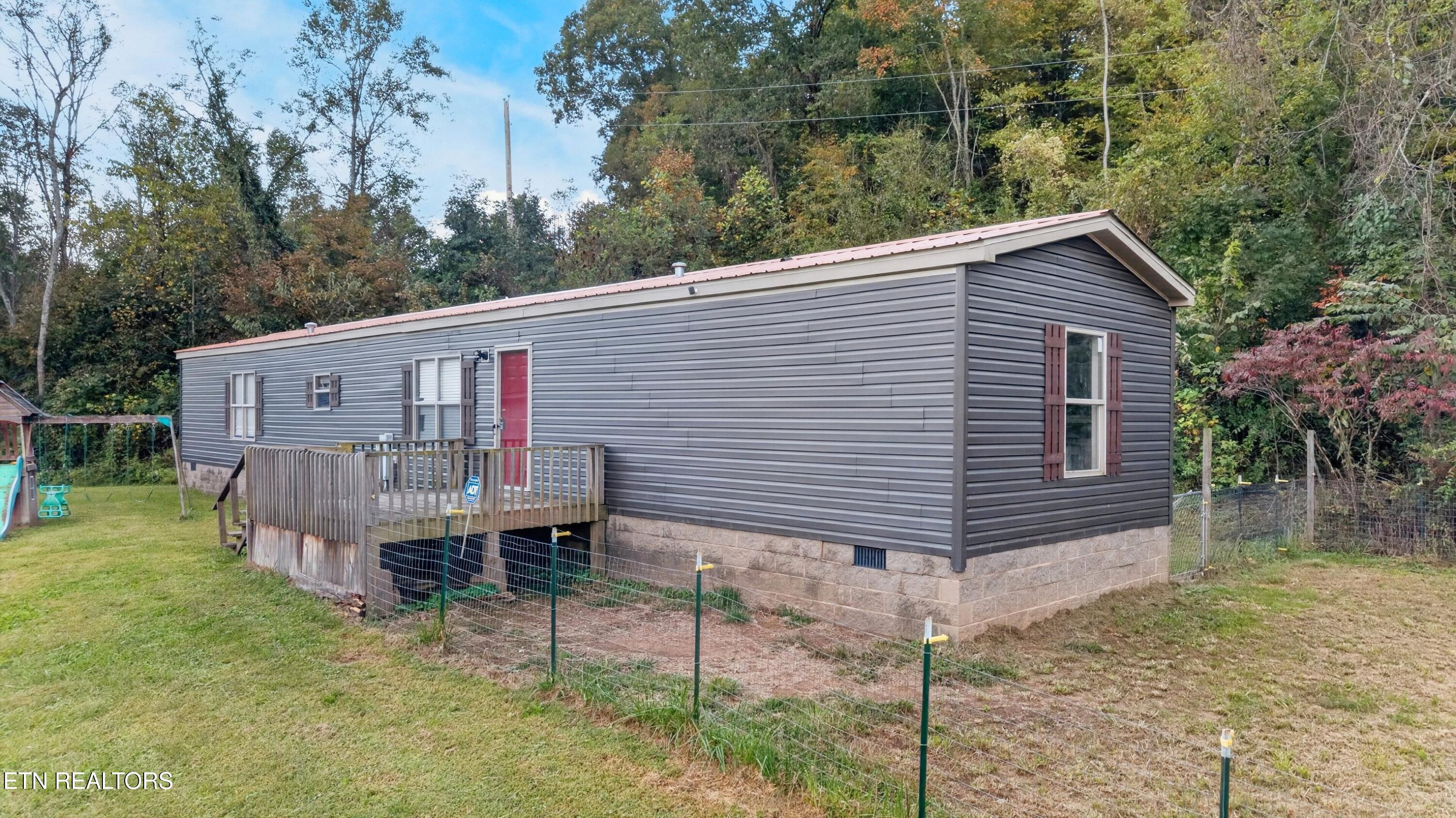 2501 Upper Caney Valley Road Tazewell TN 37879