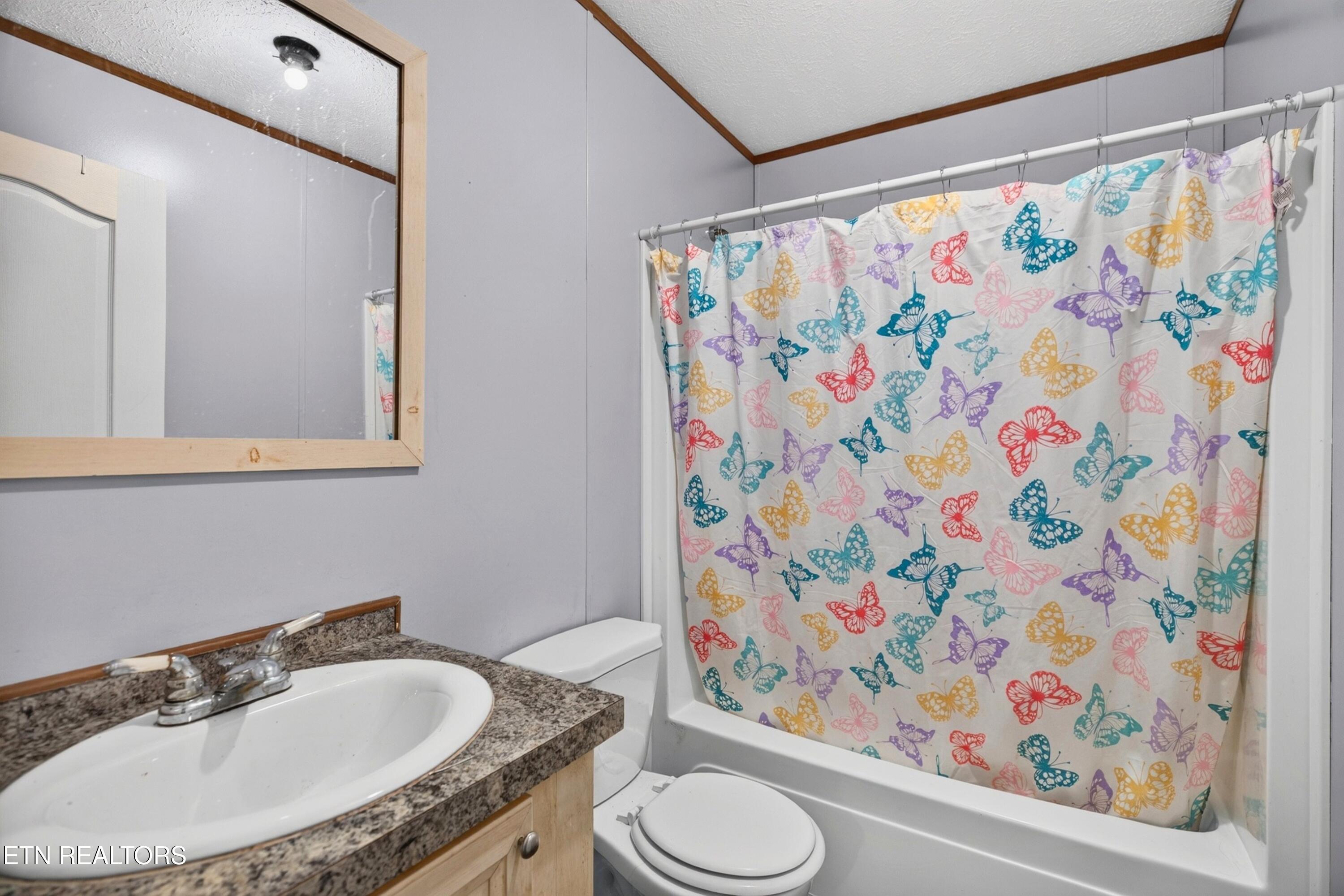 2501 Upper Caney Valley Road Tazewell TN 37879
