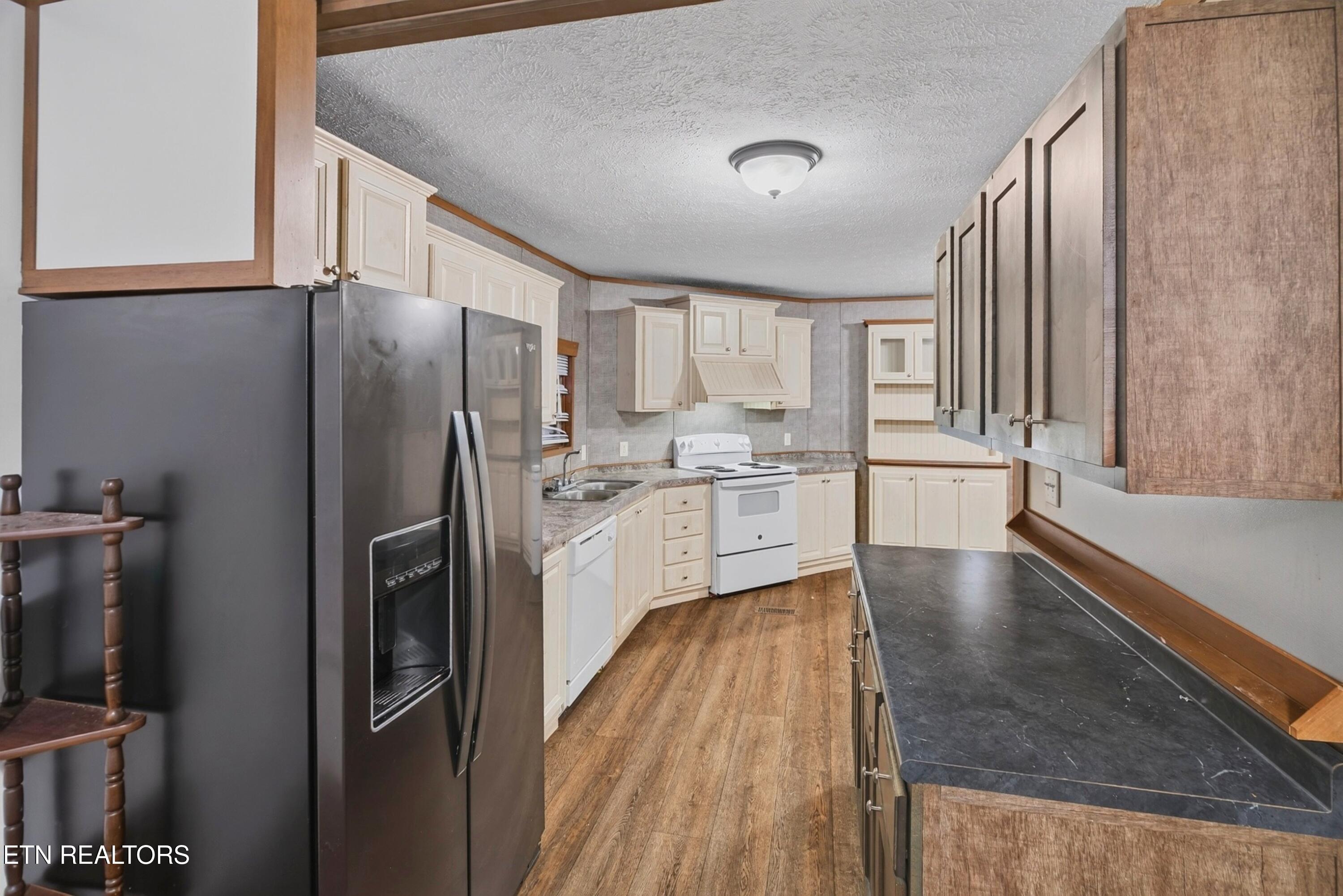 2501 Upper Caney Valley Road Tazewell TN 37879