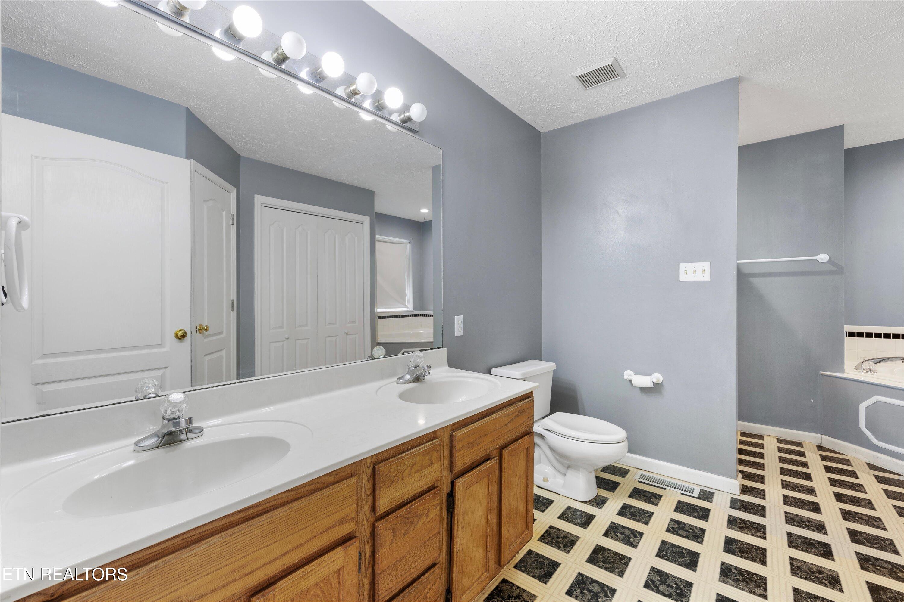 2300 Windcastle Lane Knoxville TN 37923