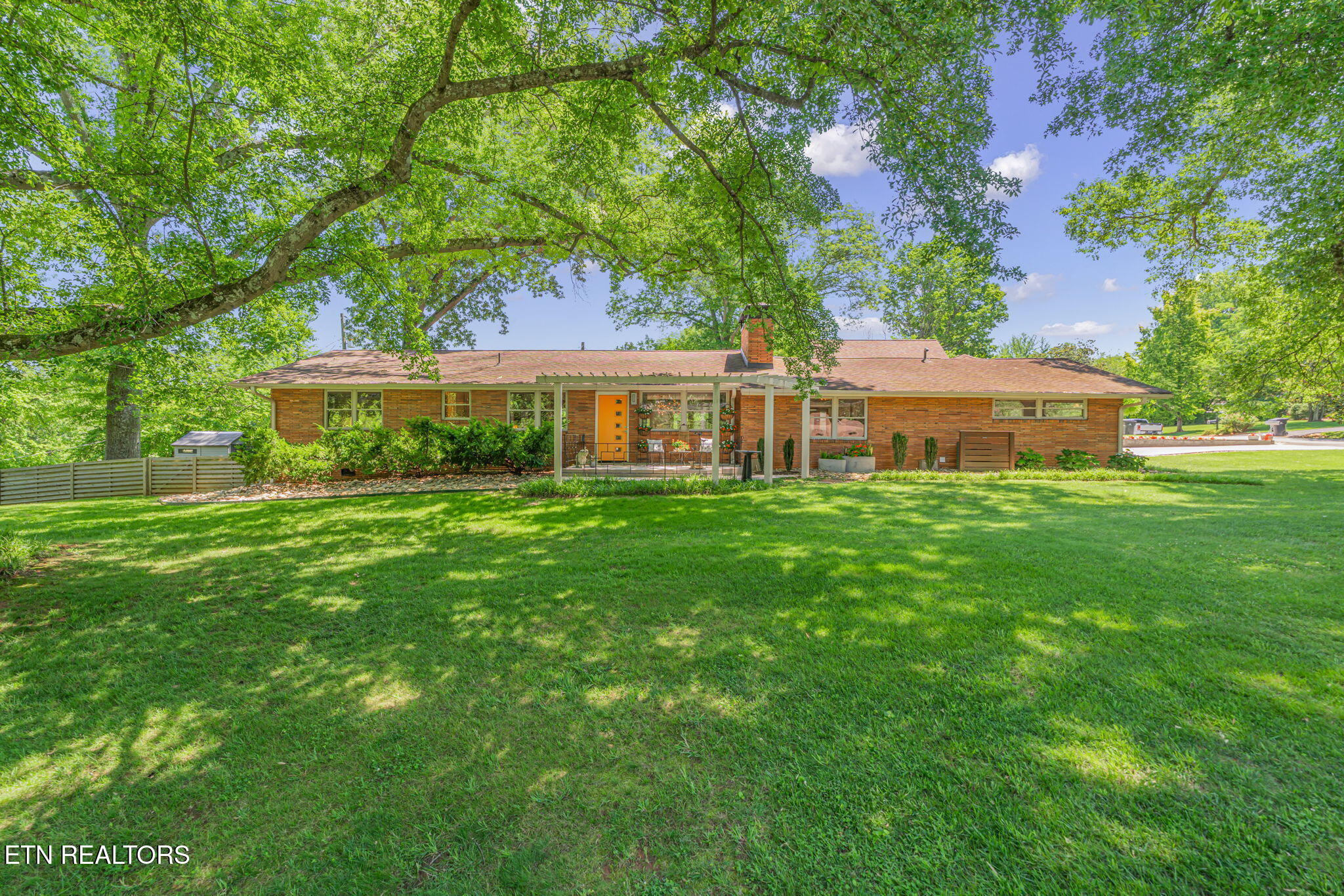 7121 Downing Drive Knoxville TN 37909